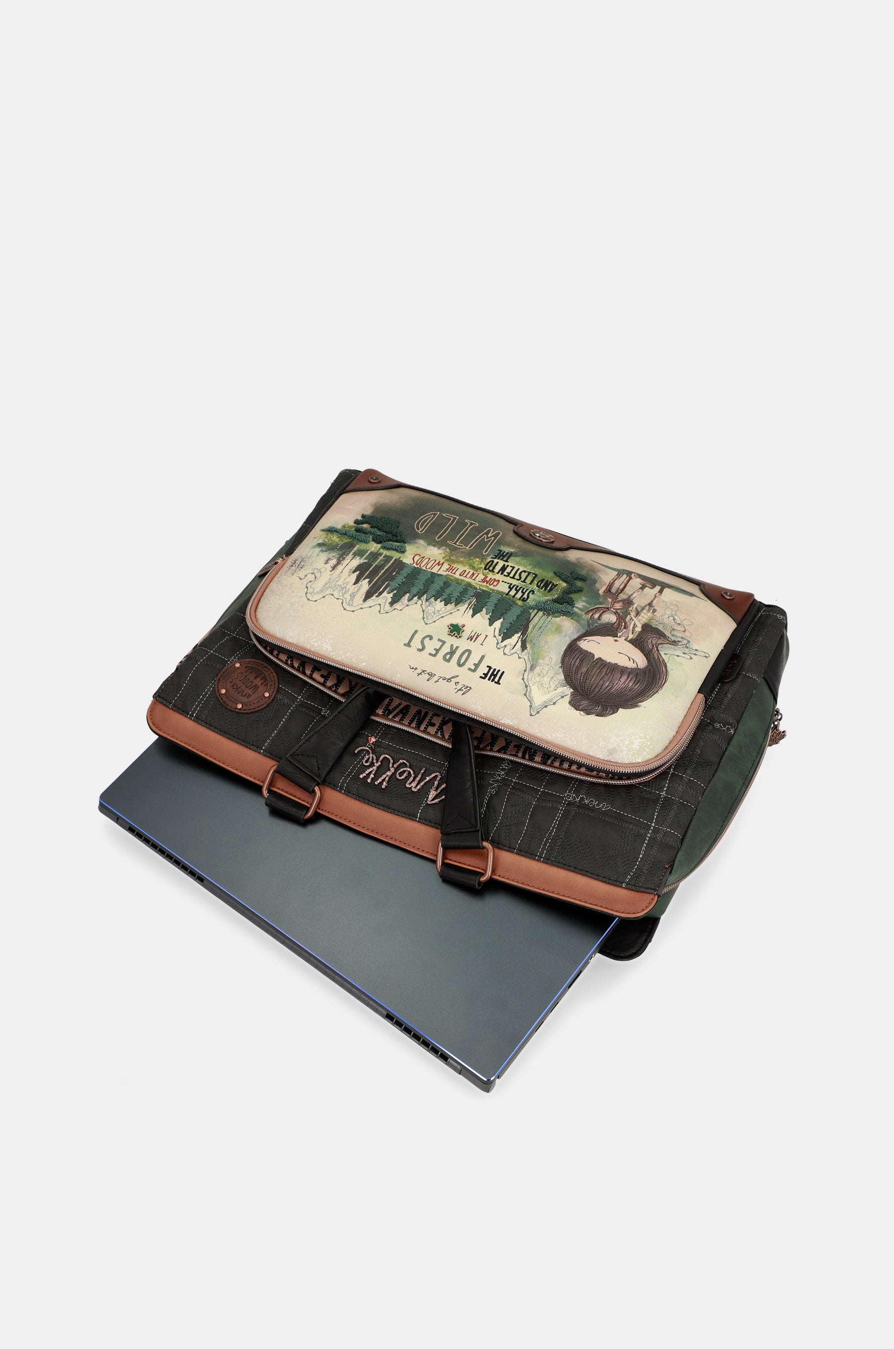 Portadocumentos The Forest