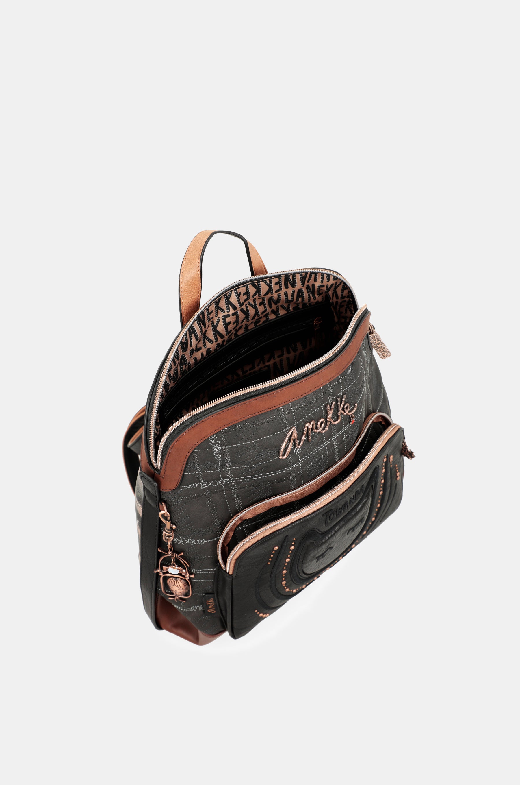 Mochila de paseo negra Wild