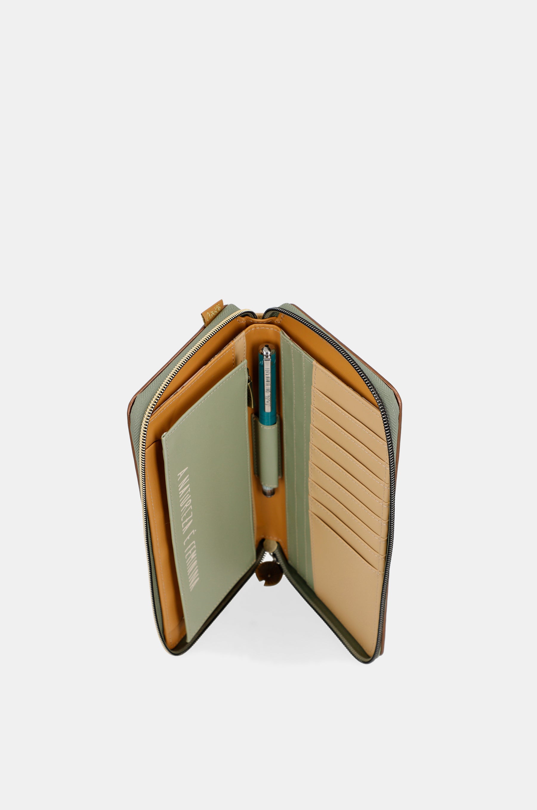 Cartera para pasaporte RFID Amazonia