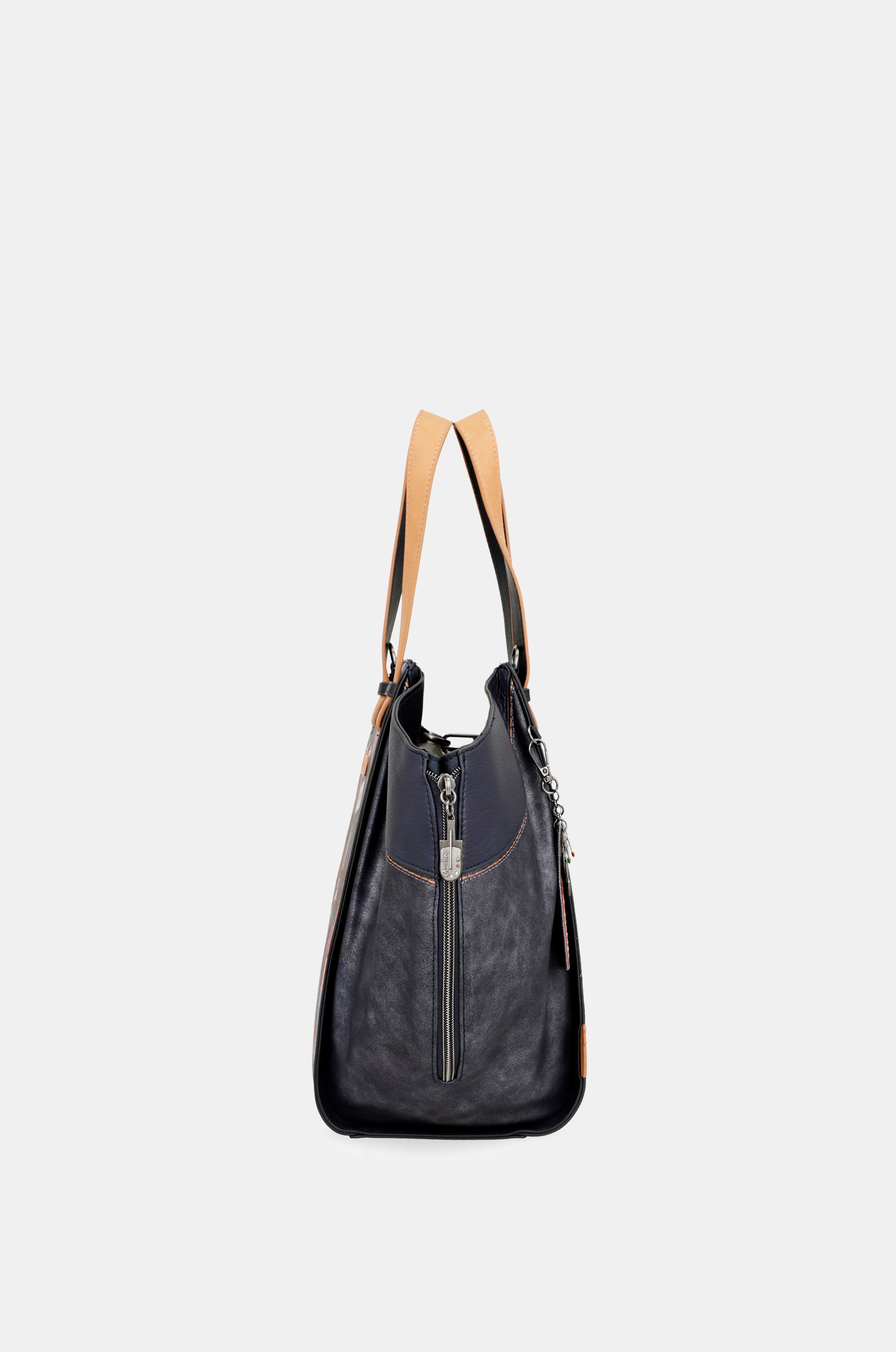 Shopping Contemporary