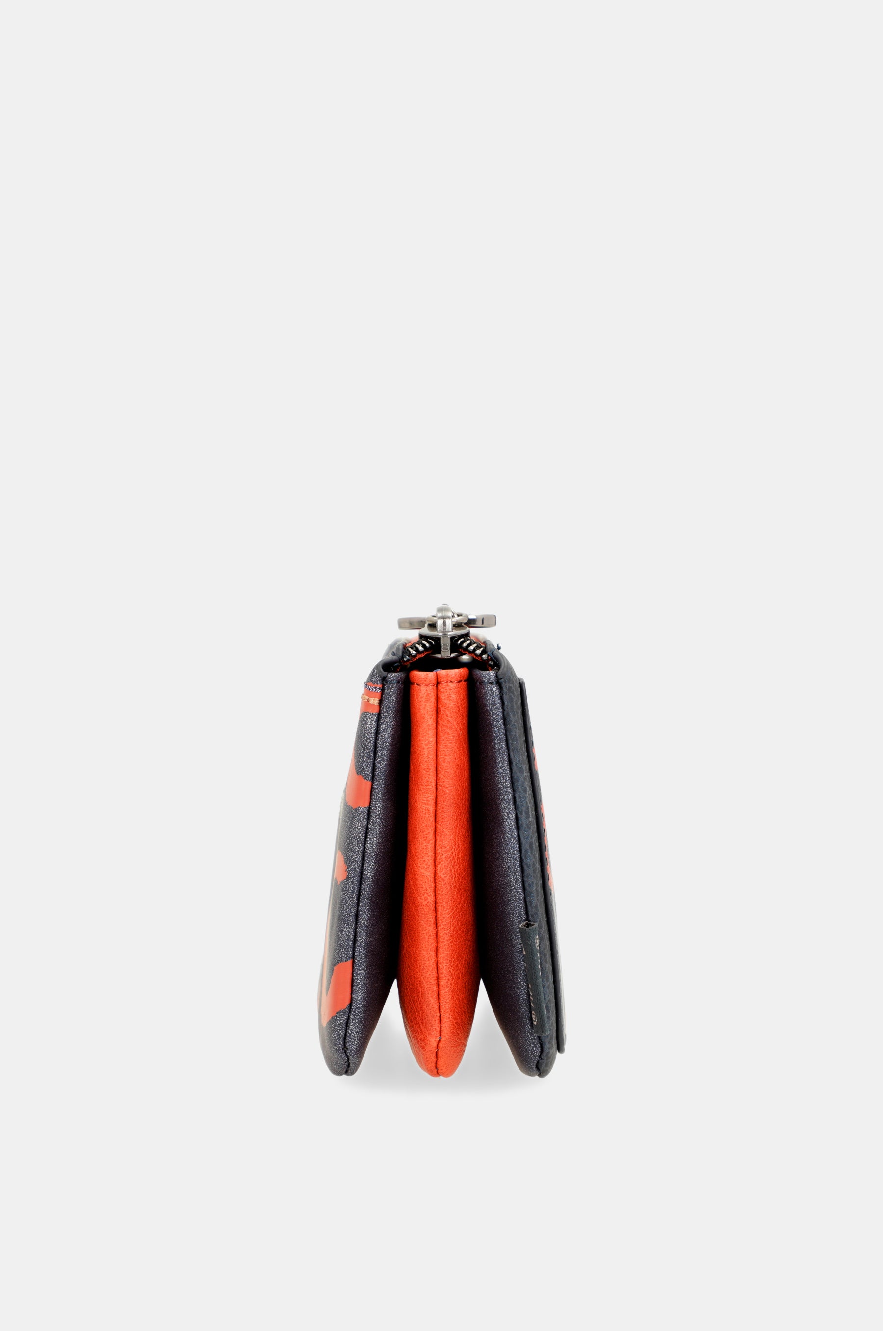Monedero triple Nagare