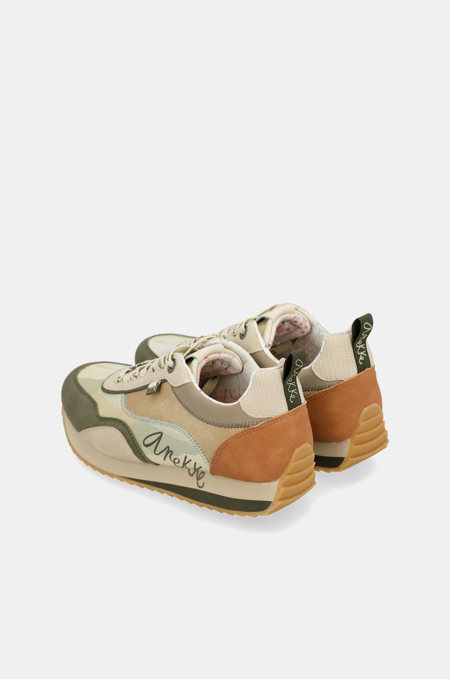 Deportivos multicolor