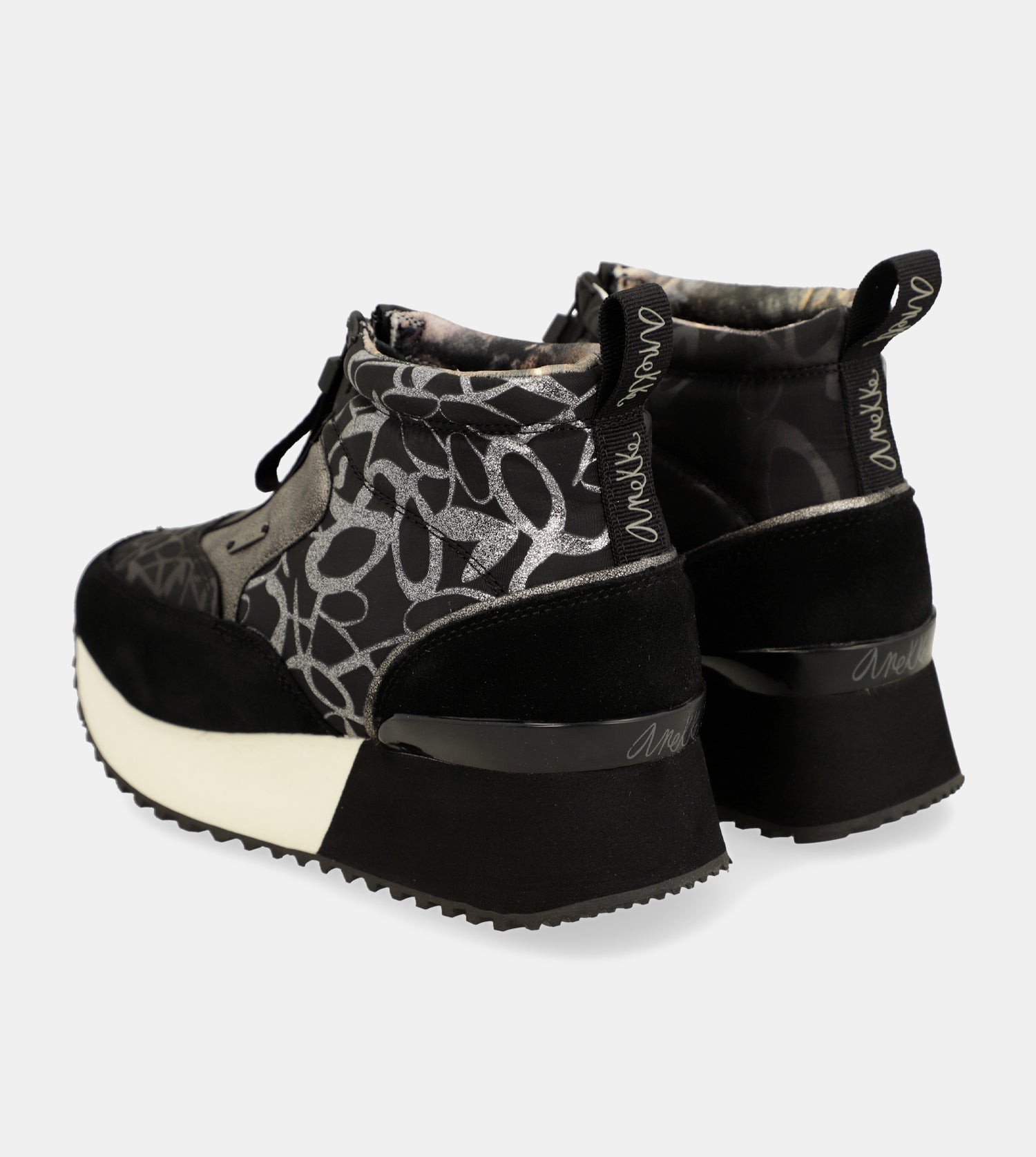 Botín deportivo negro Trendy