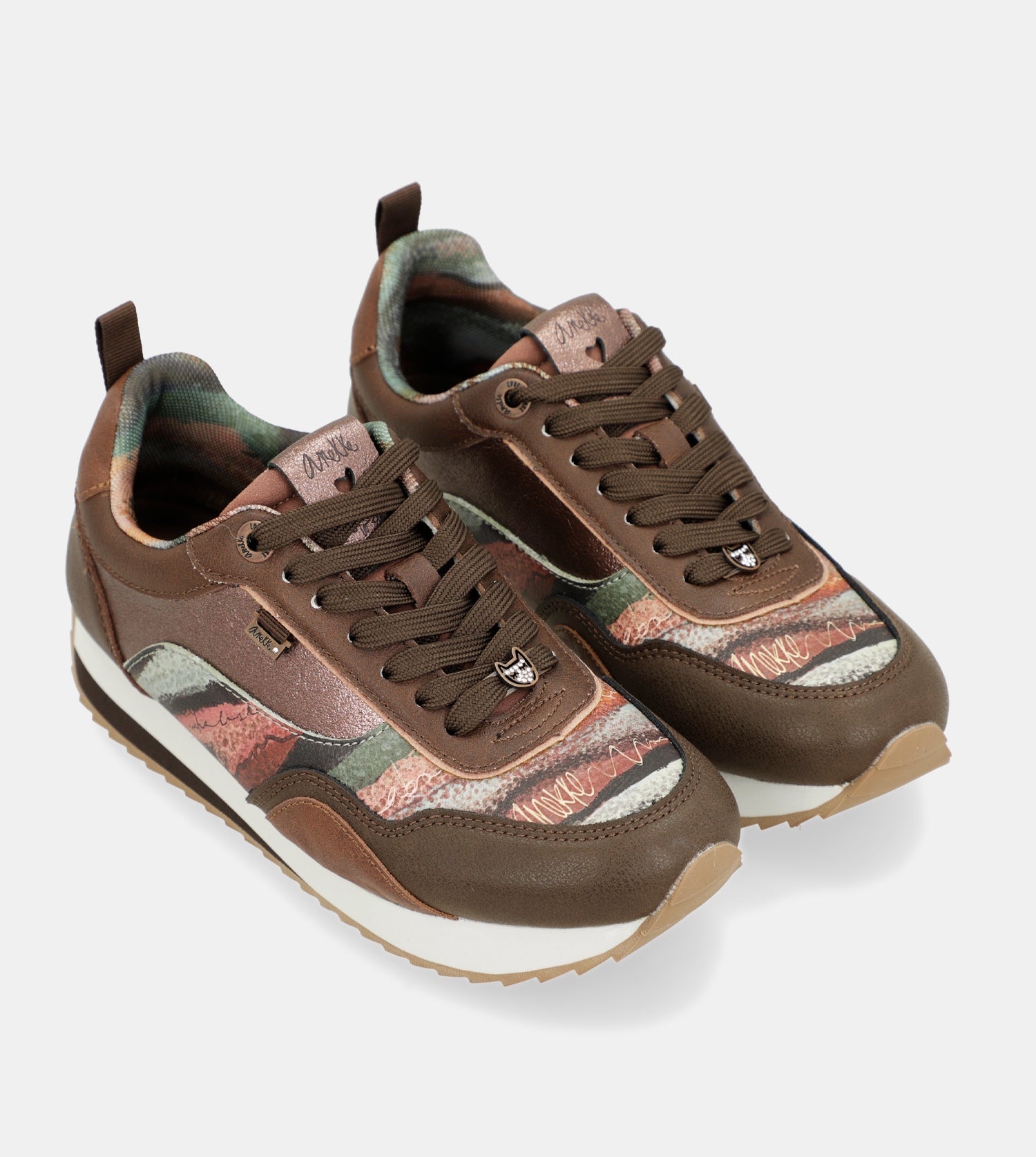 Deportivos estampados Travel