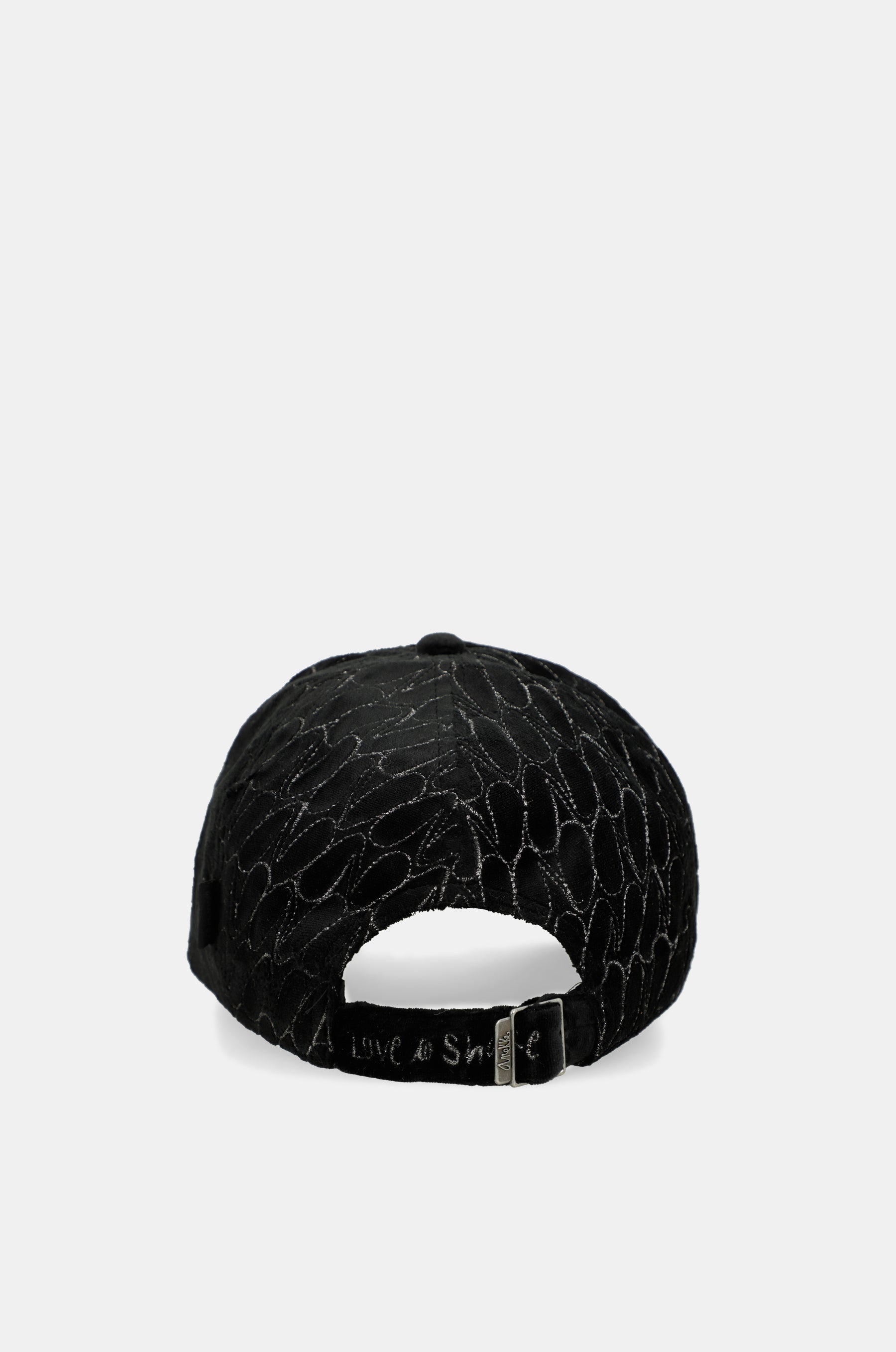 Gorra oscura