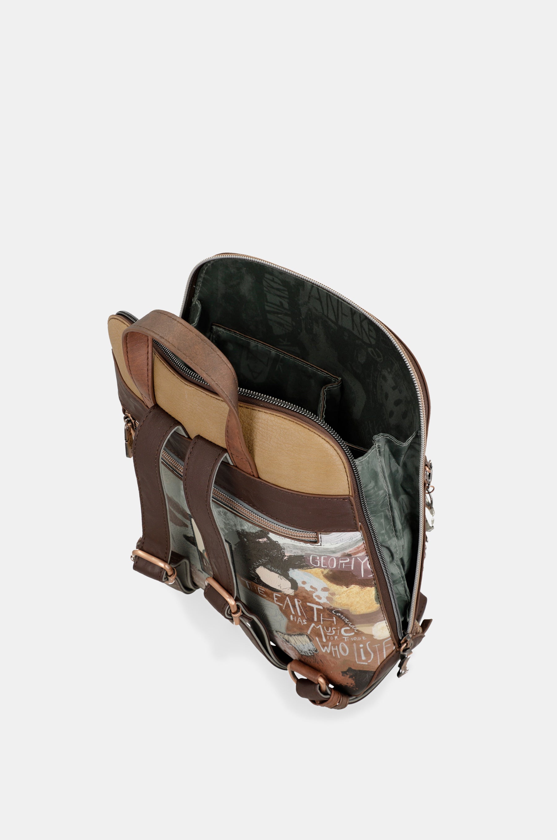 Mochila de paseo mediana Core