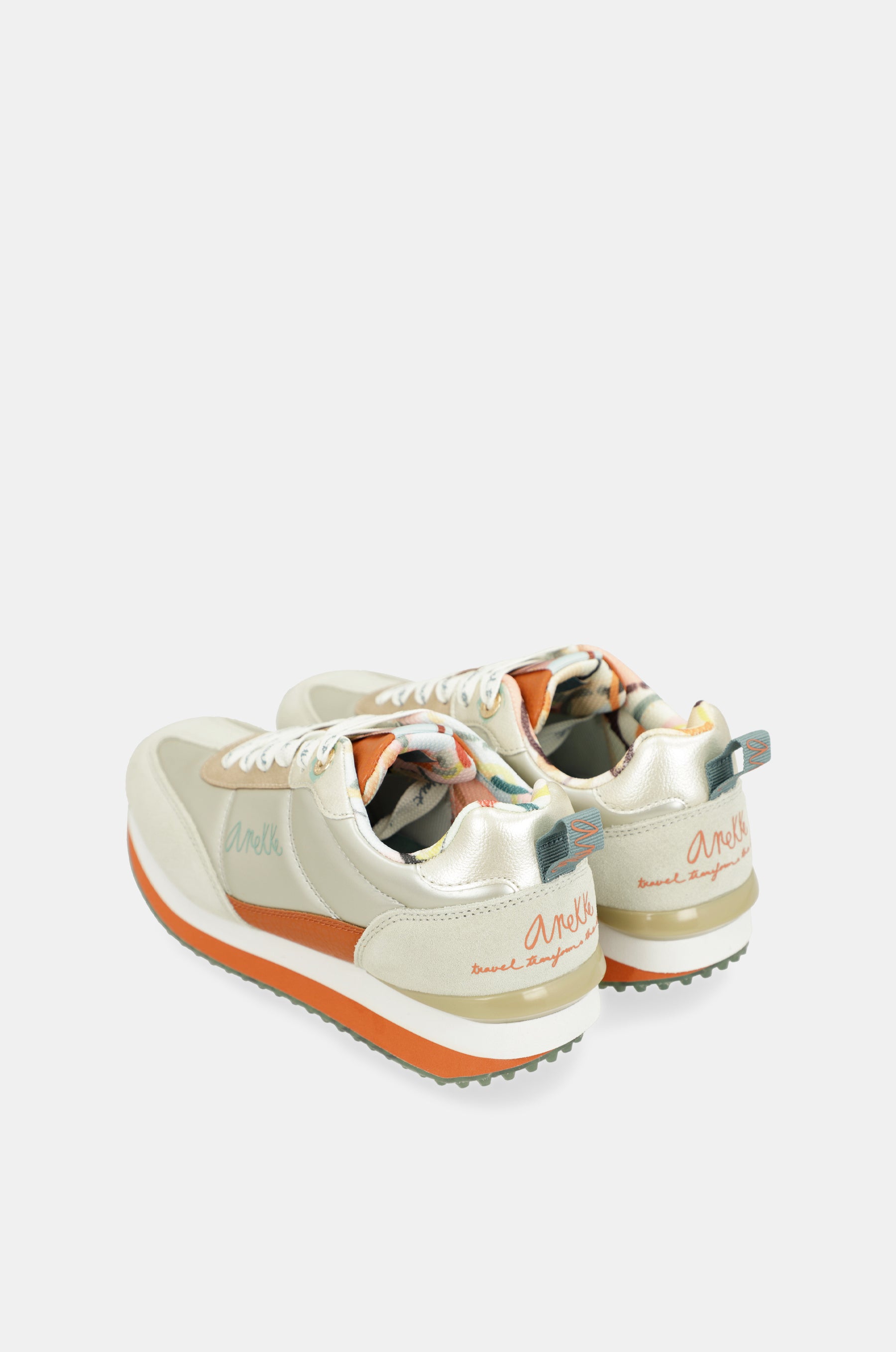 Deportivos beige Original