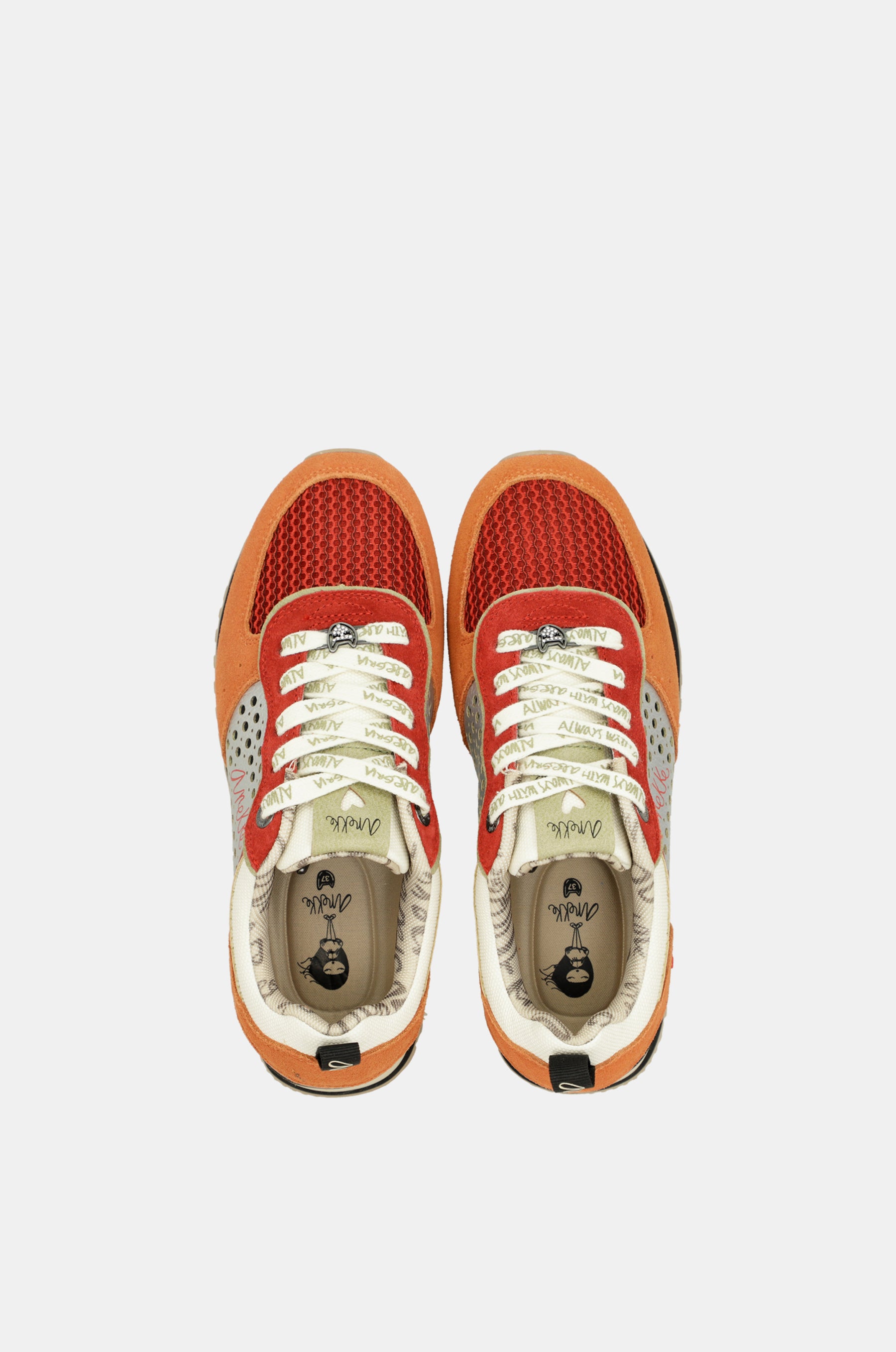 Deportivos plataforma rojos