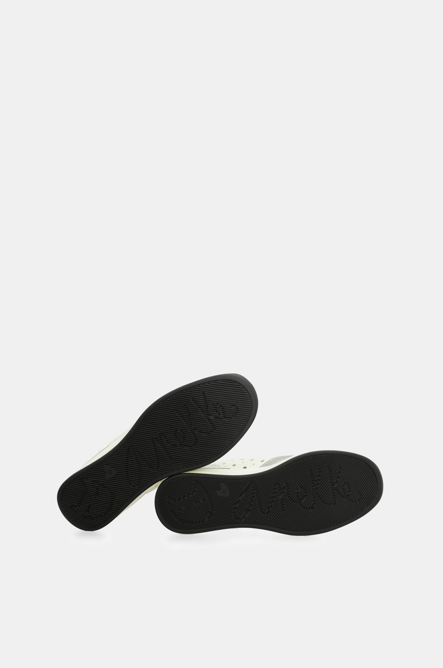 Deportivos blancos con cuña Lunares