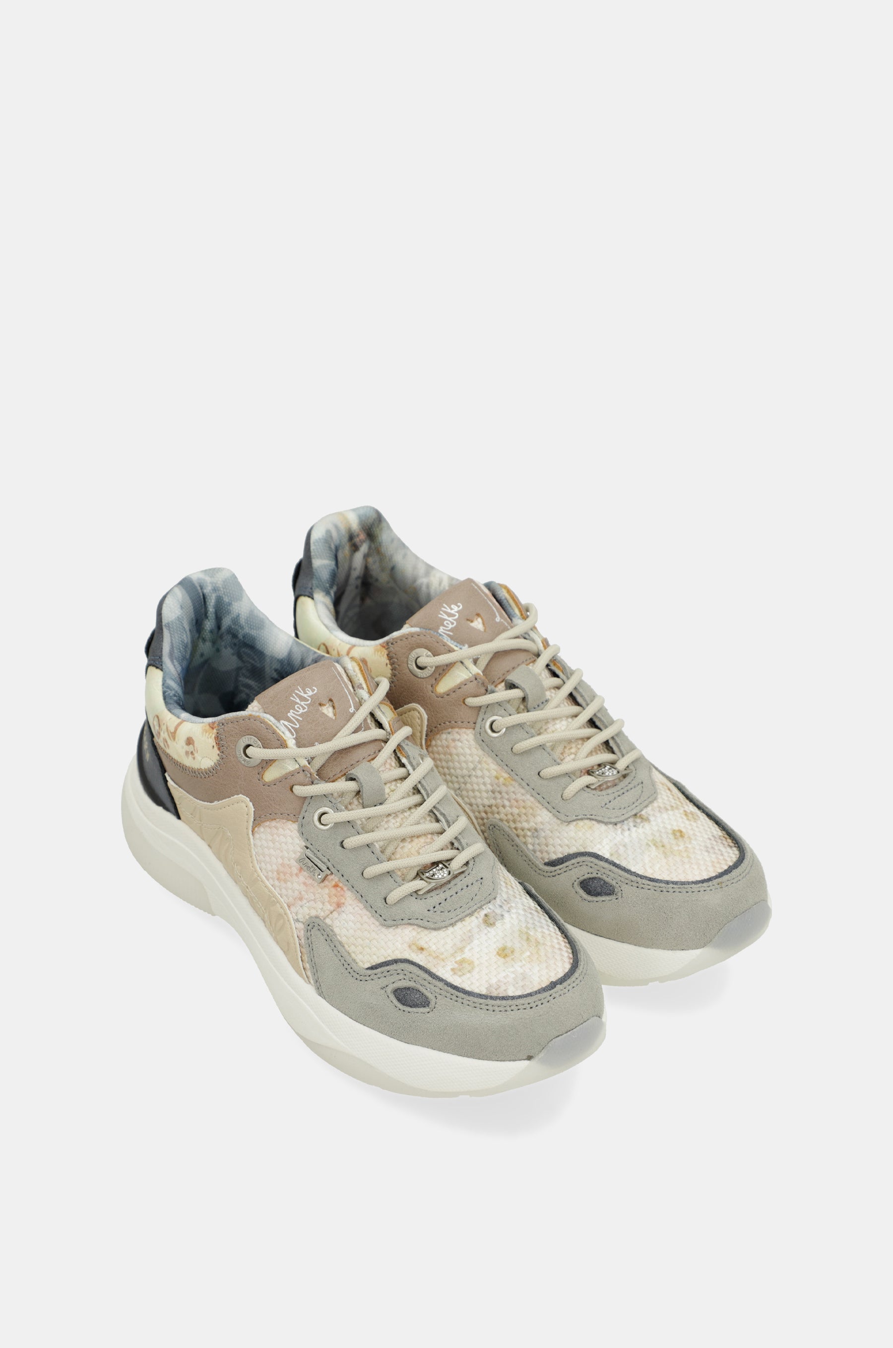 Deportivos beige Memories