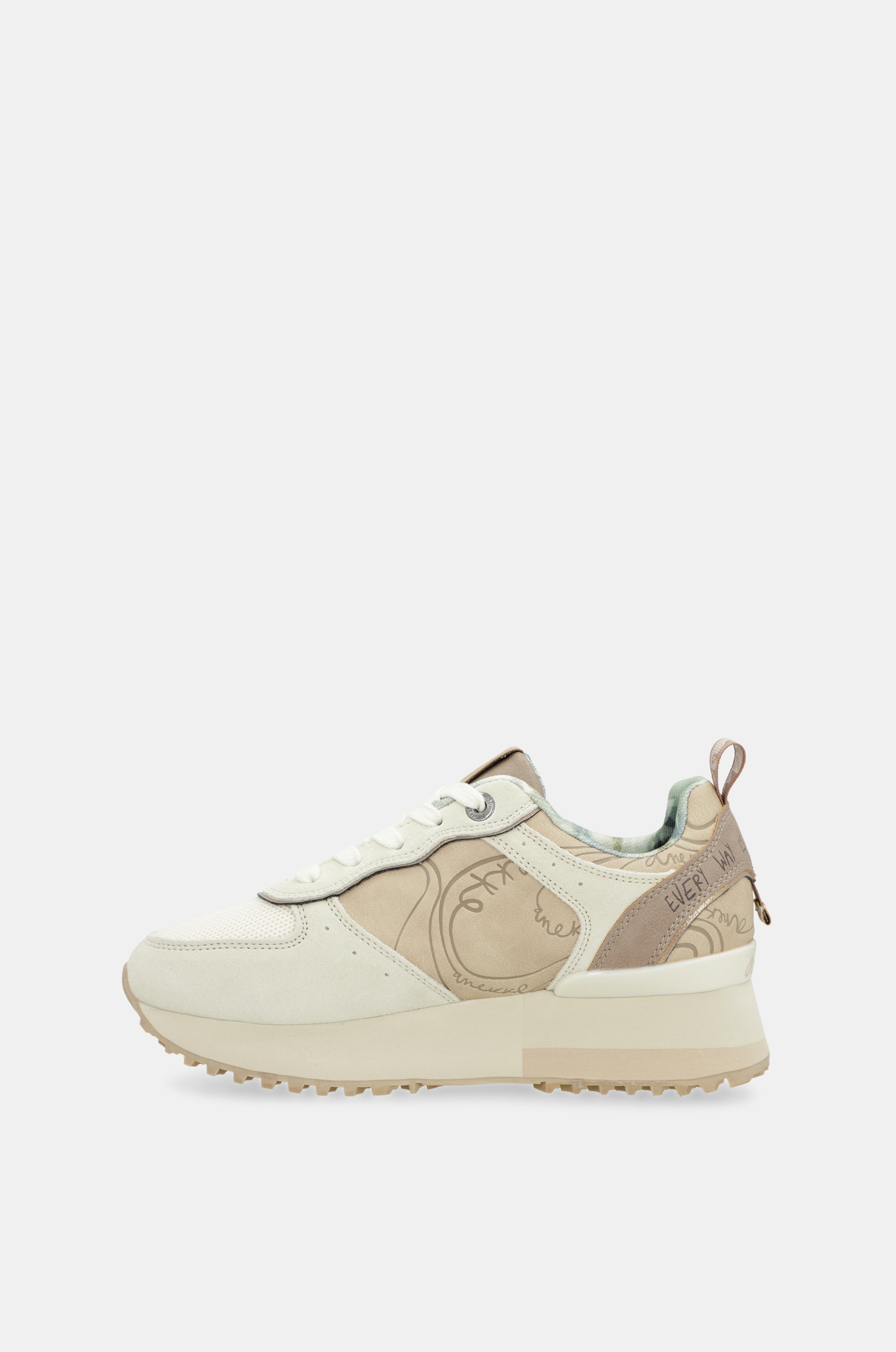 Deportivos plataforma beige
