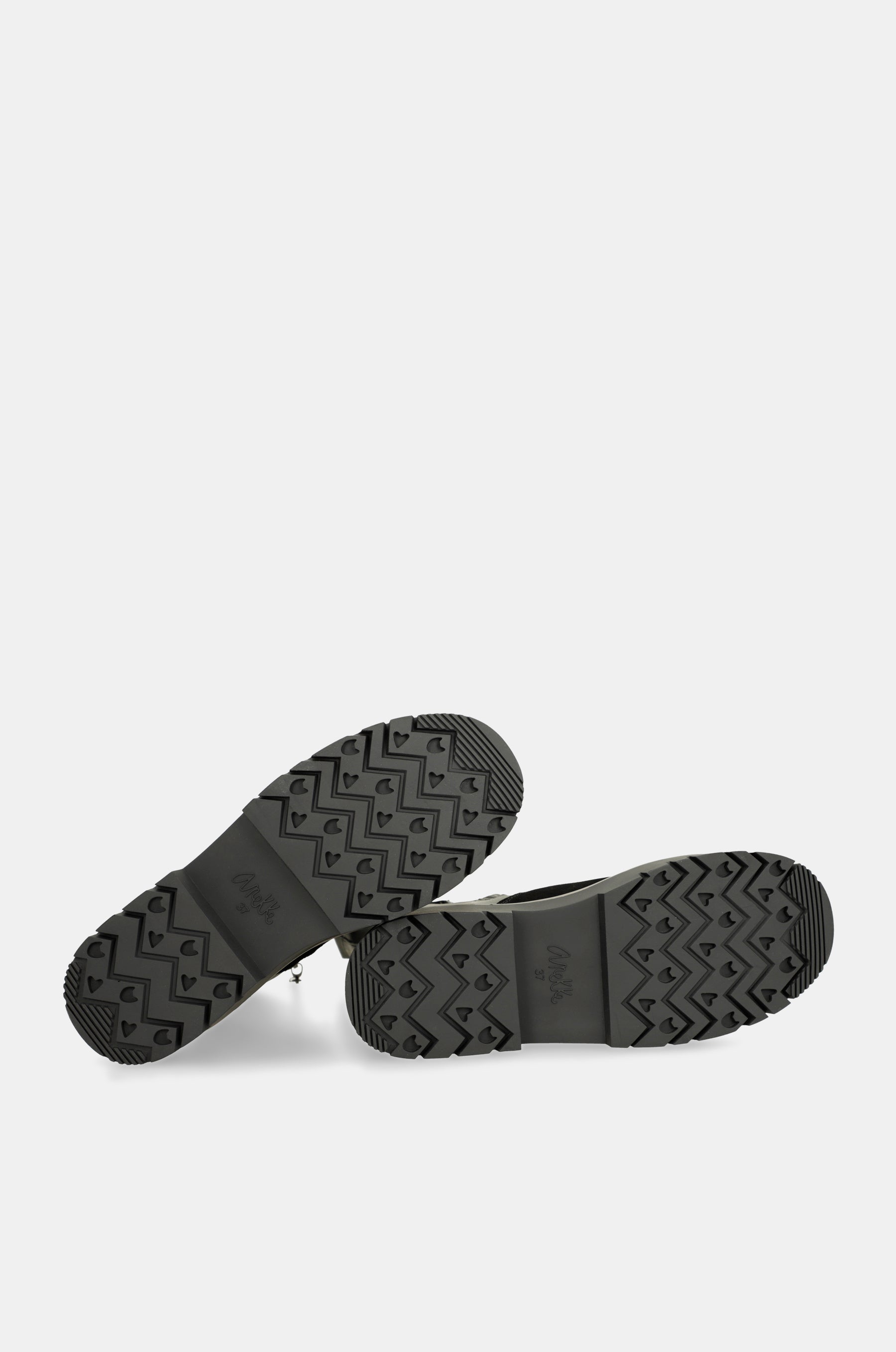 Botas negras Manifesto