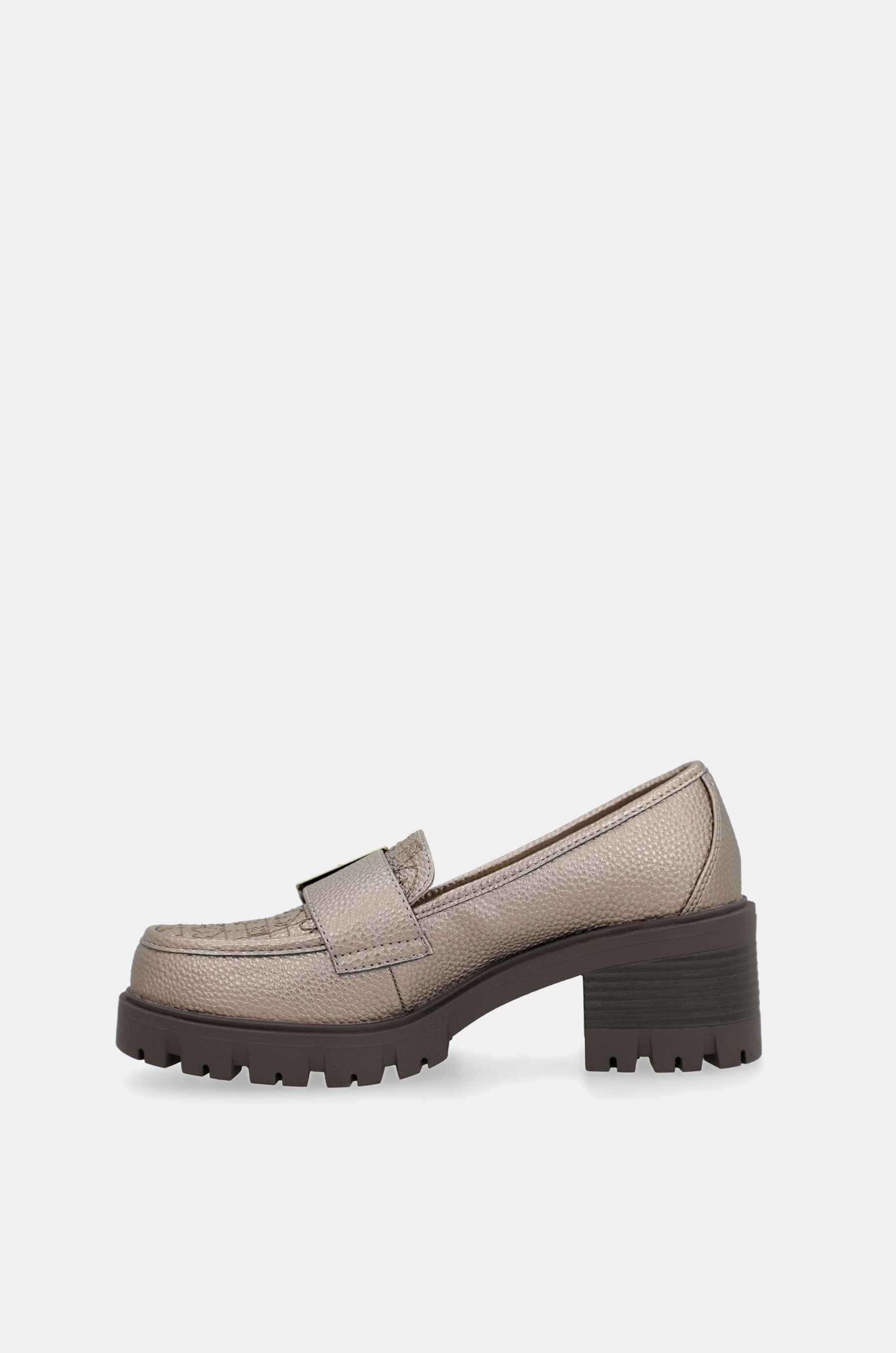 Mocasines dorados
