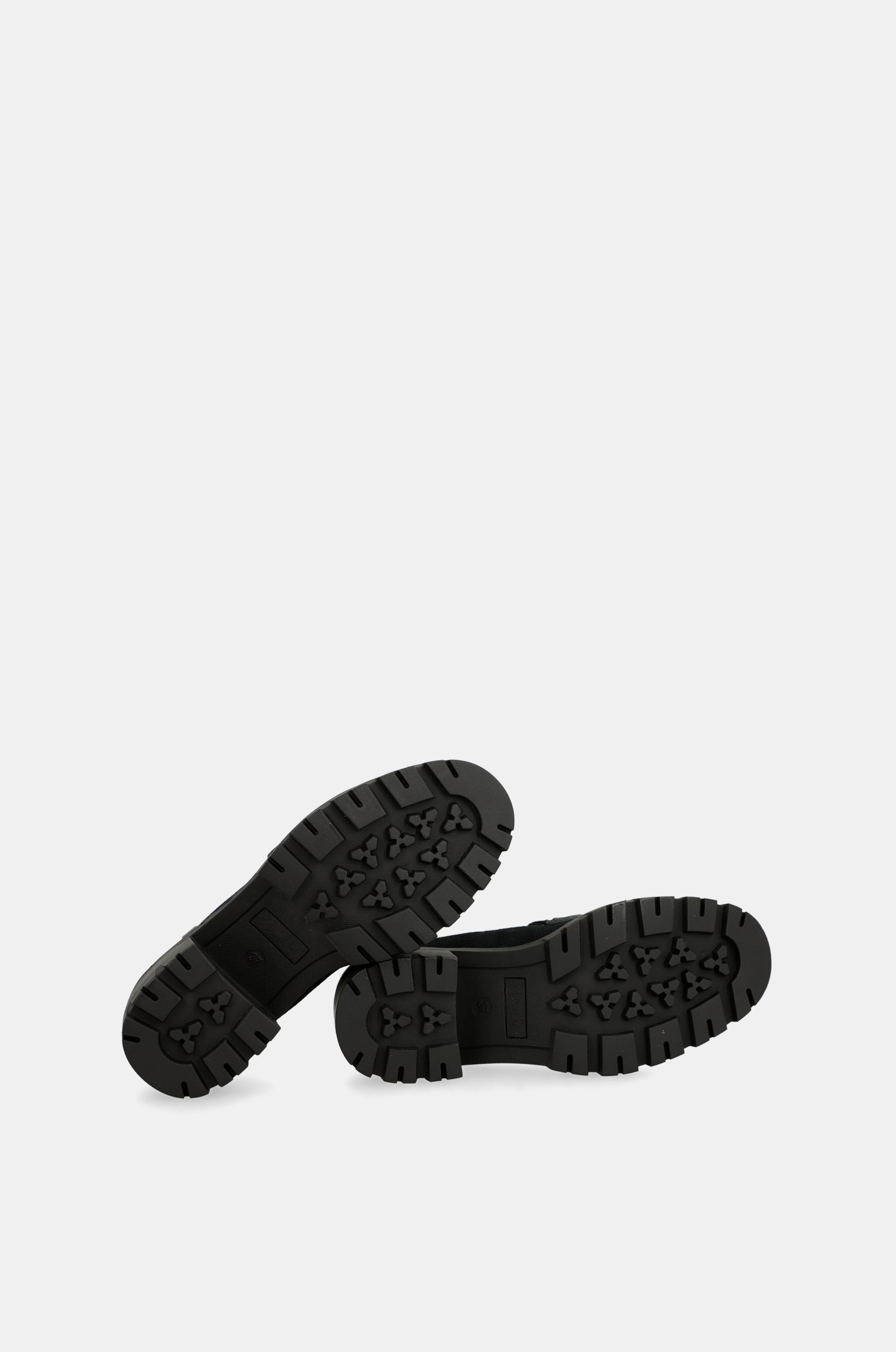 Mocasines negros