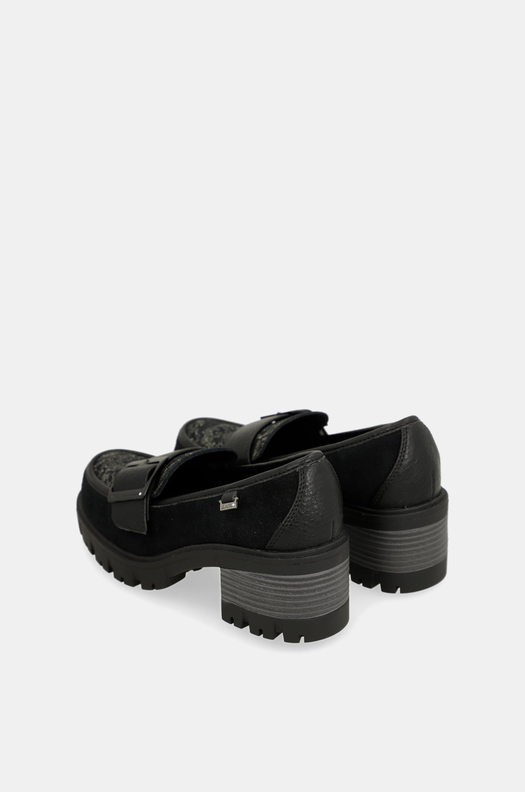 Mocasines negros