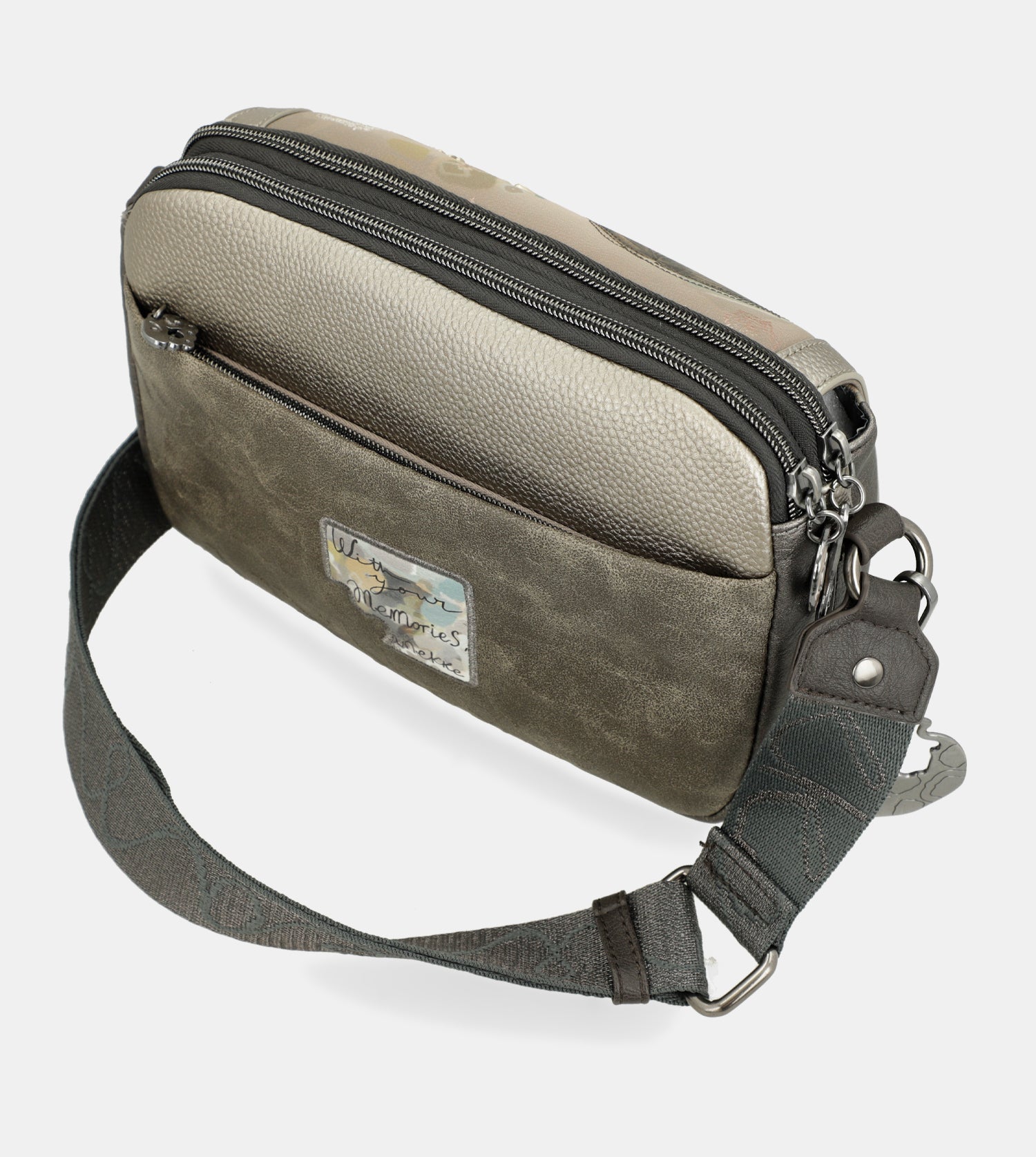 Bandolera de solapa ovalada Real