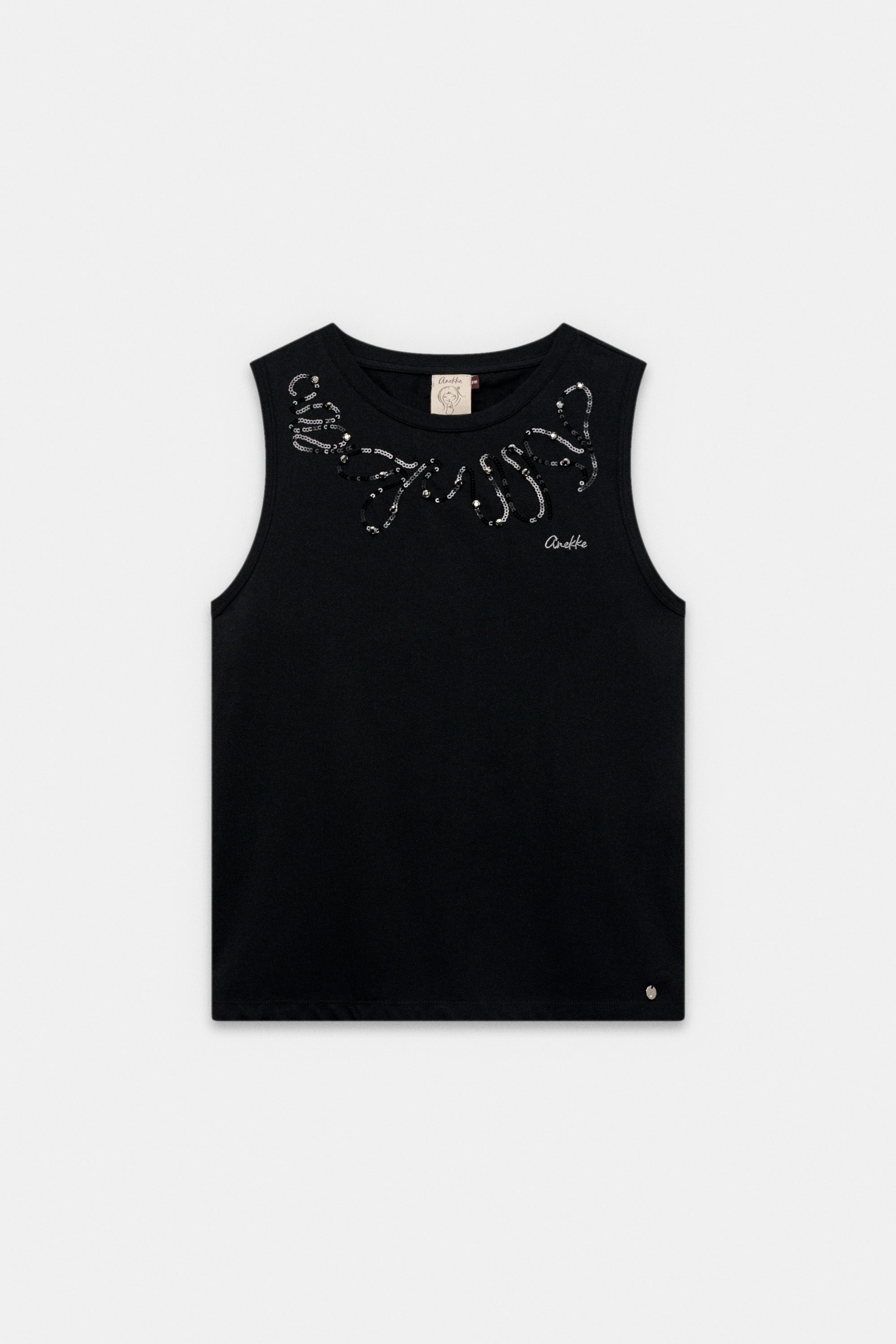 Camiseta negra sin mangas