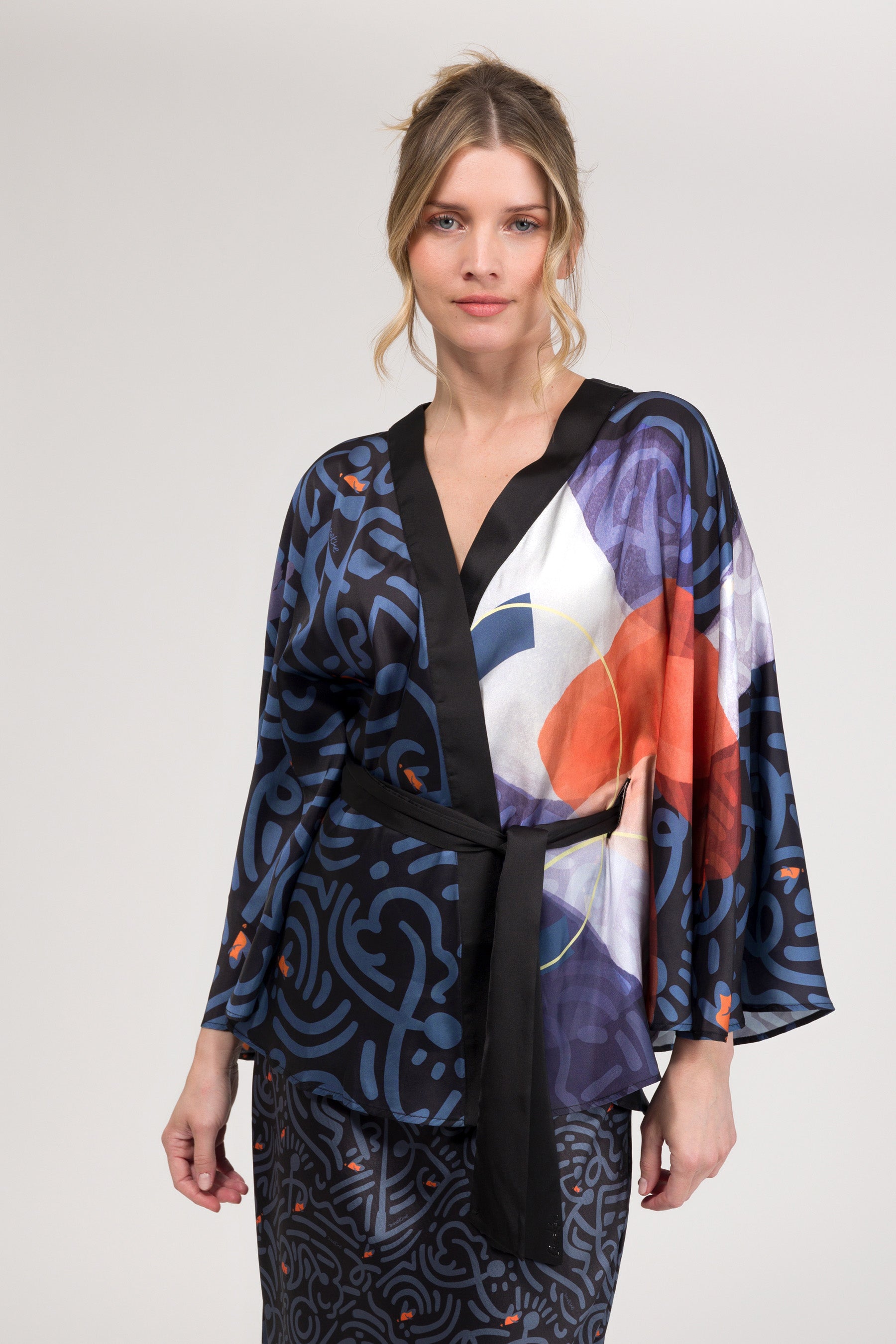 Kimono estampado fluido