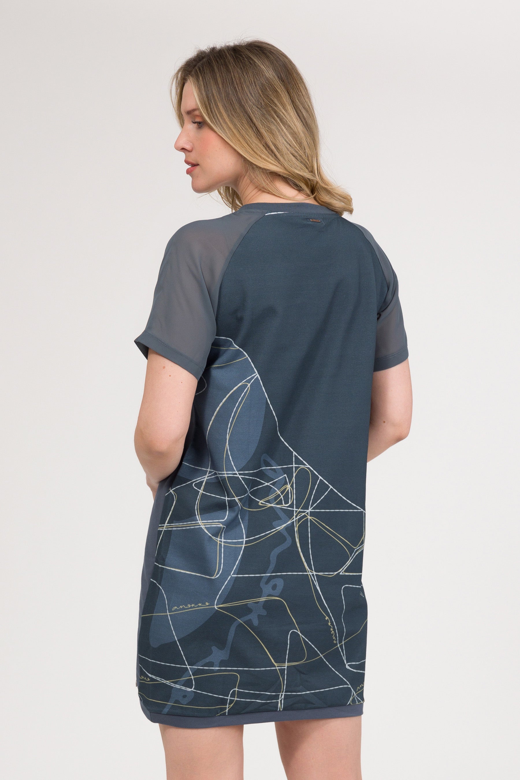Vestido de manga corta Auralis