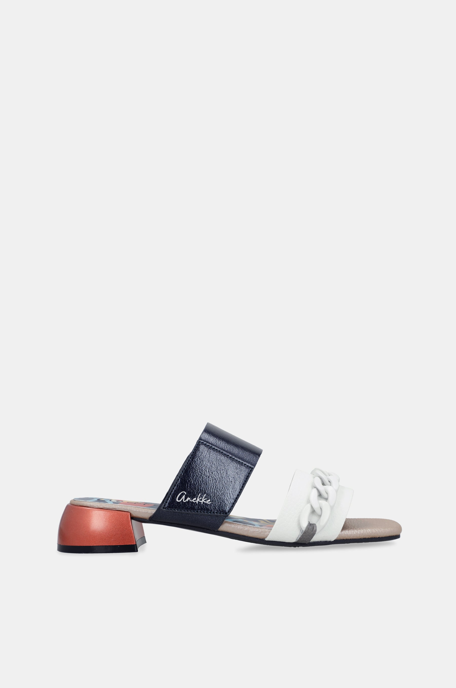 Sandalias con tacón y eslabones Eikon