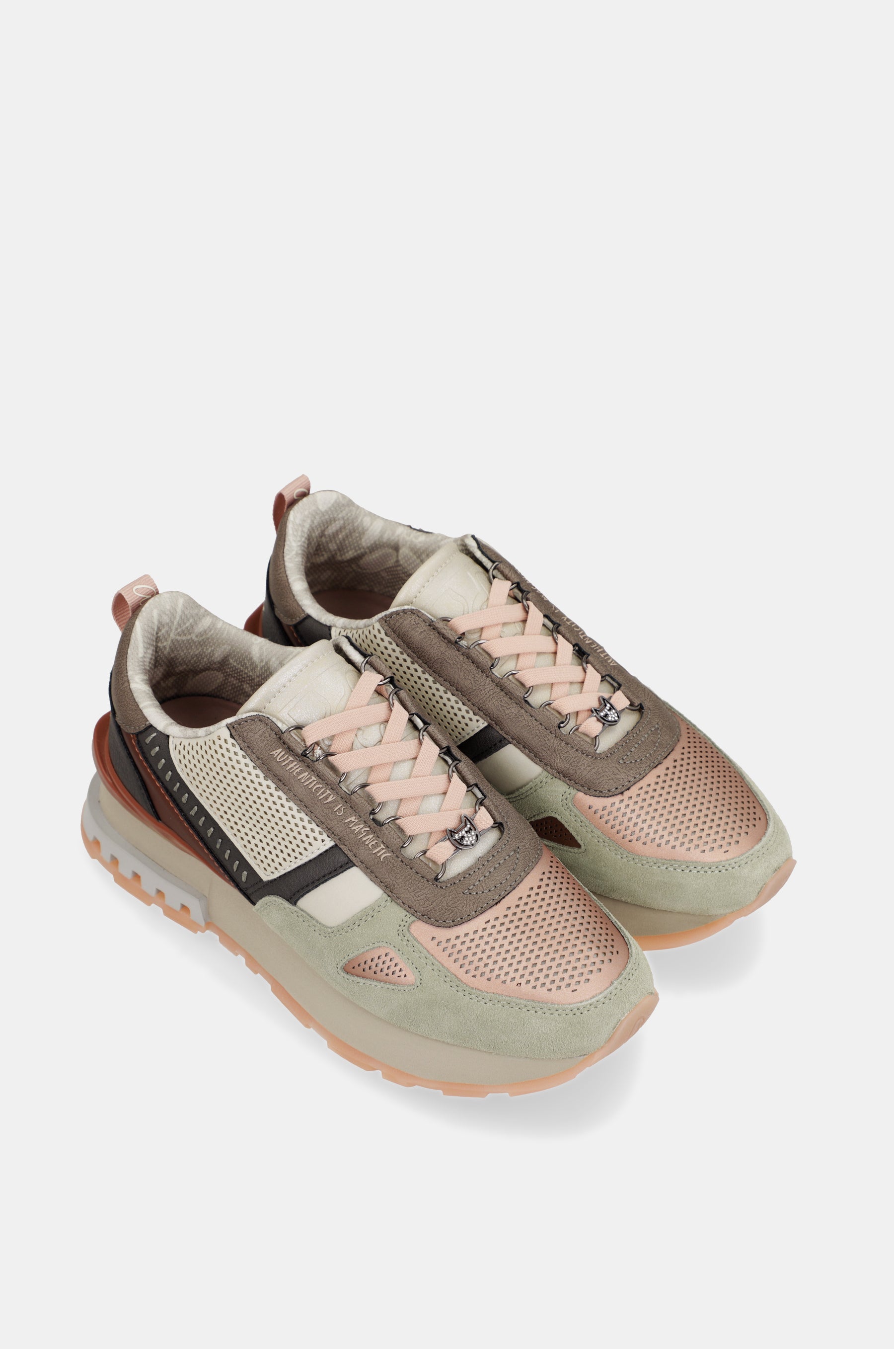 Deportivos multicolor