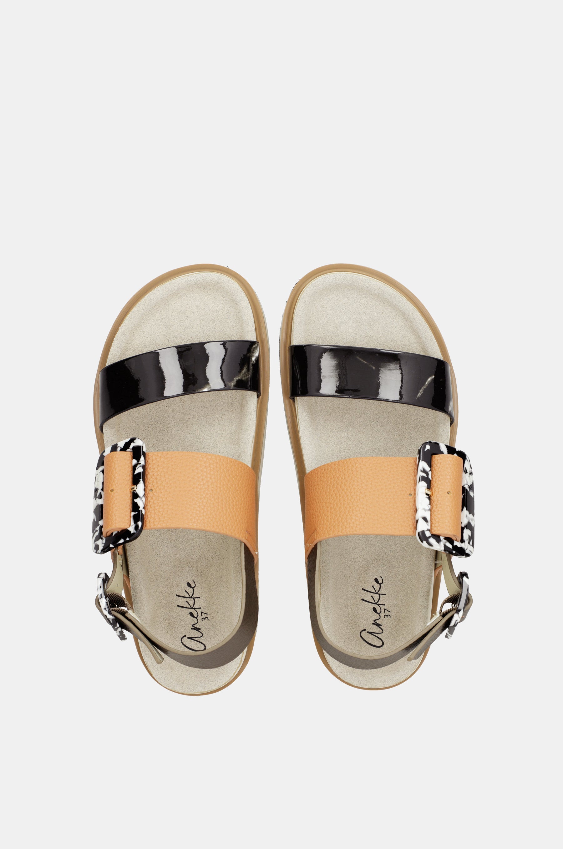 Sandalias plataforma naranjas y negras