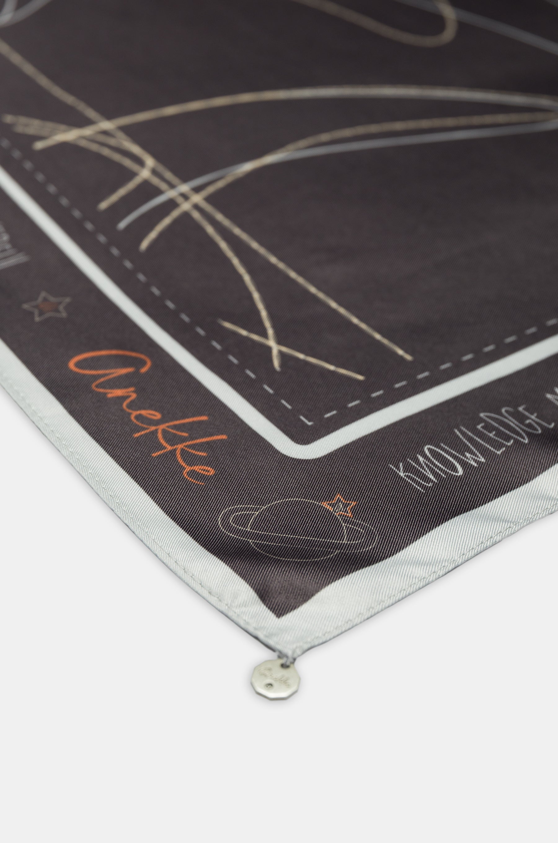 Pañuelo cuadrado estampado Auralis