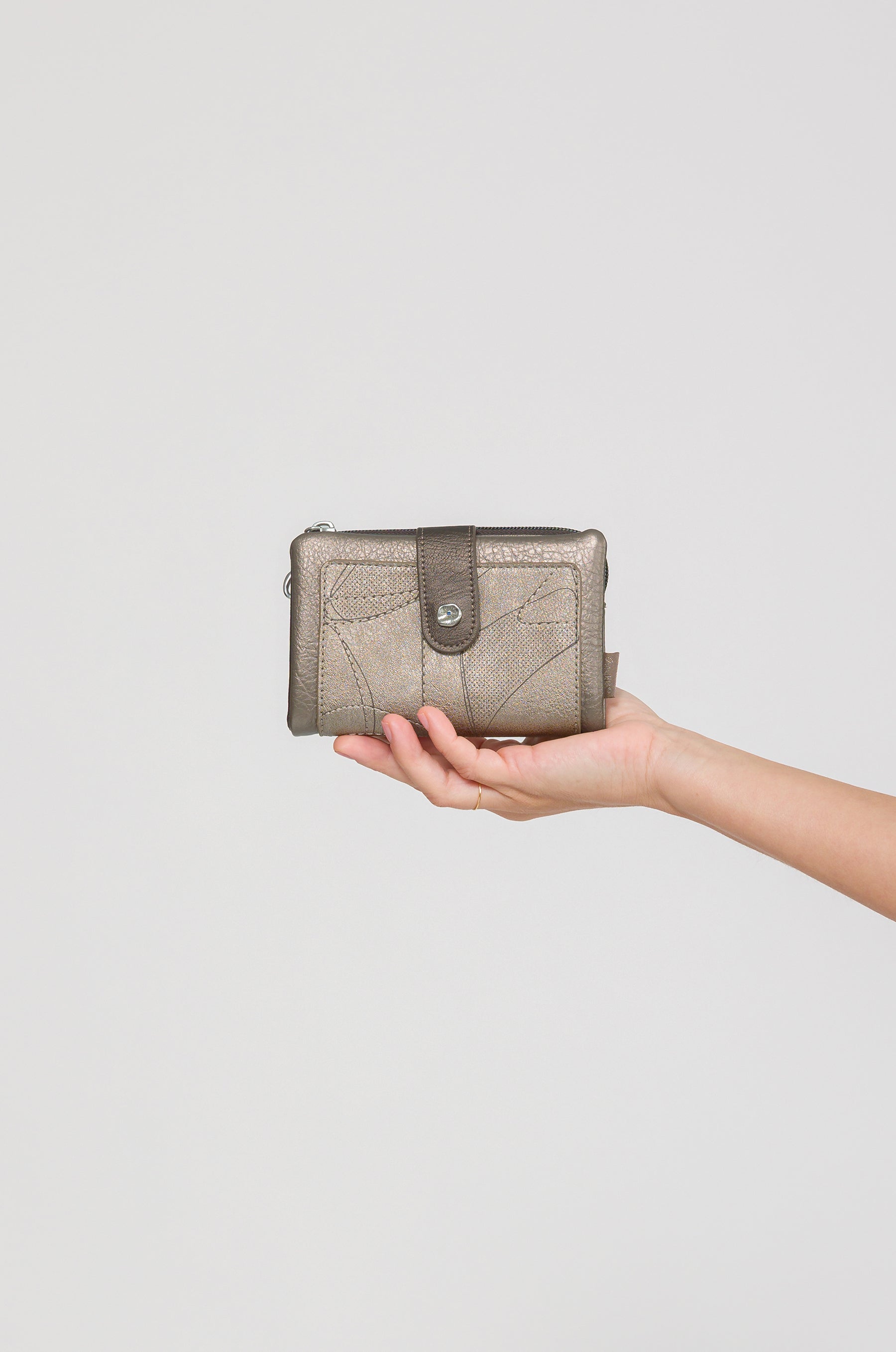 Billetero blando mediano RFID Auralis