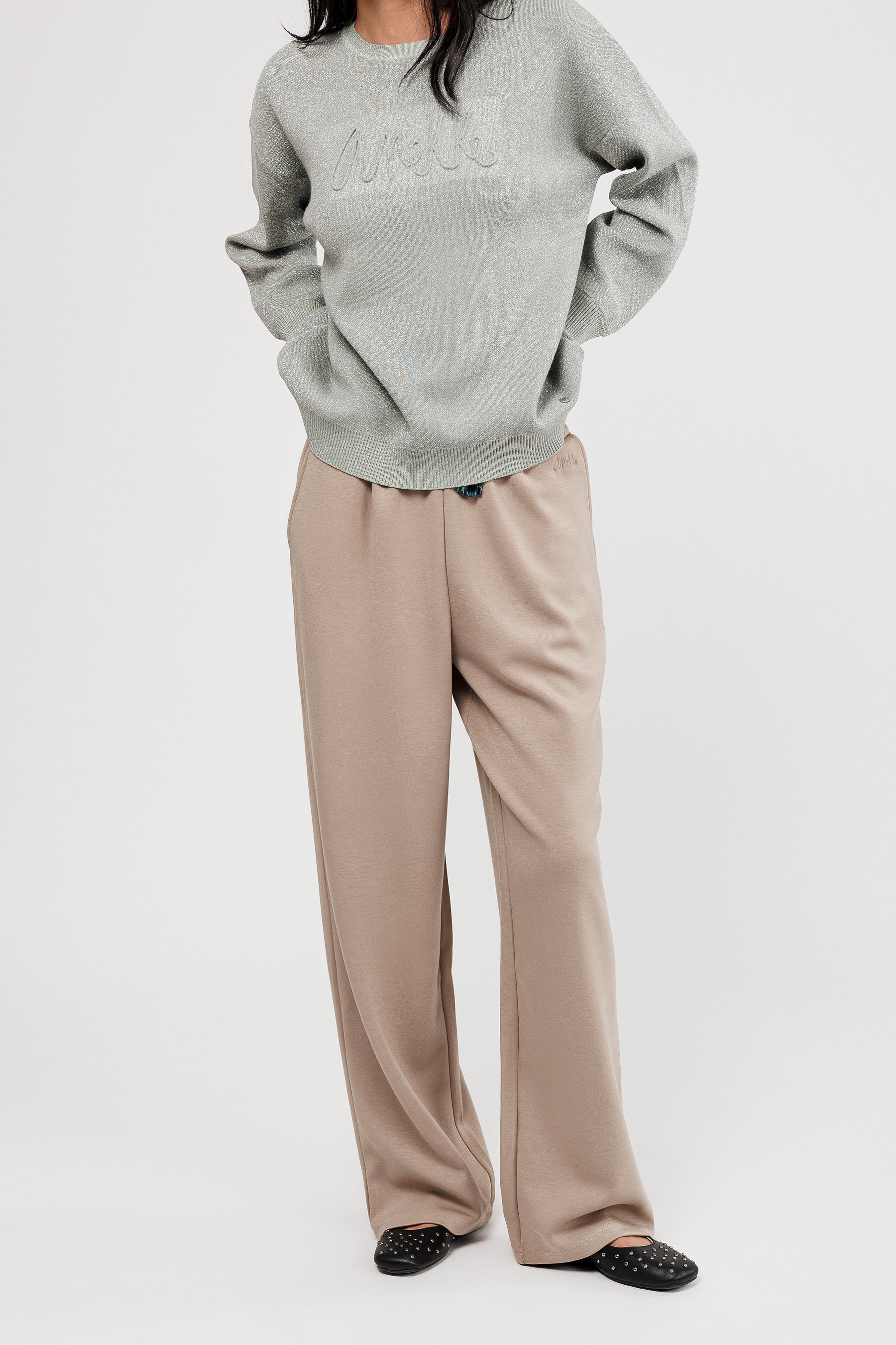 Pantalones beige