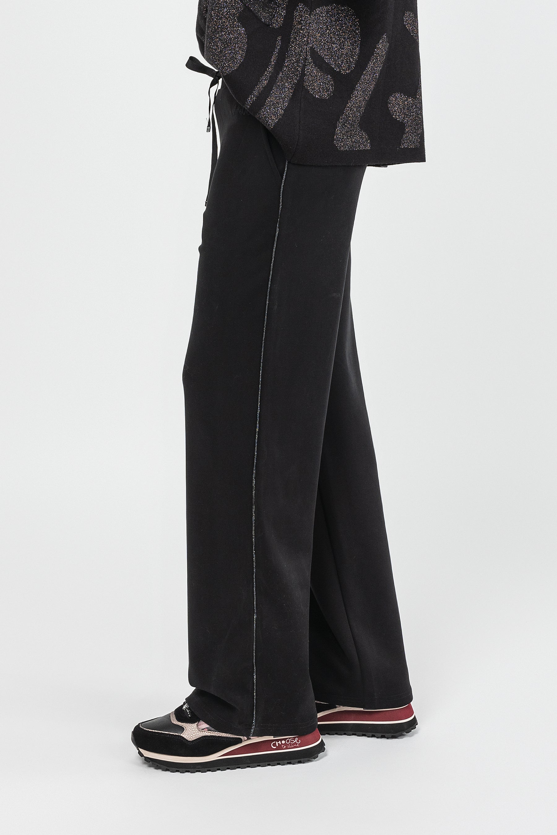 Pantalones negros