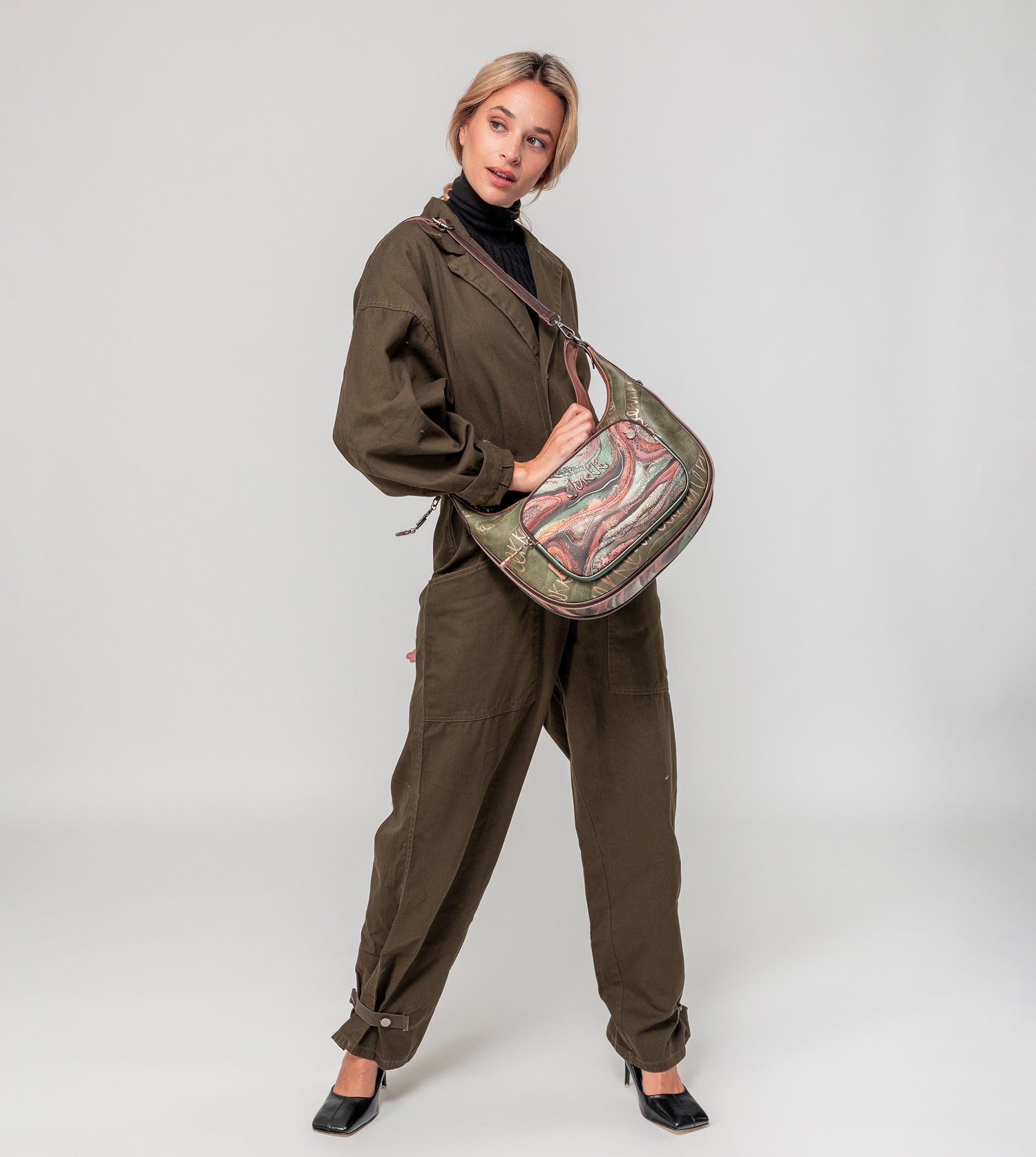 Bolso de hombro grande Outer
