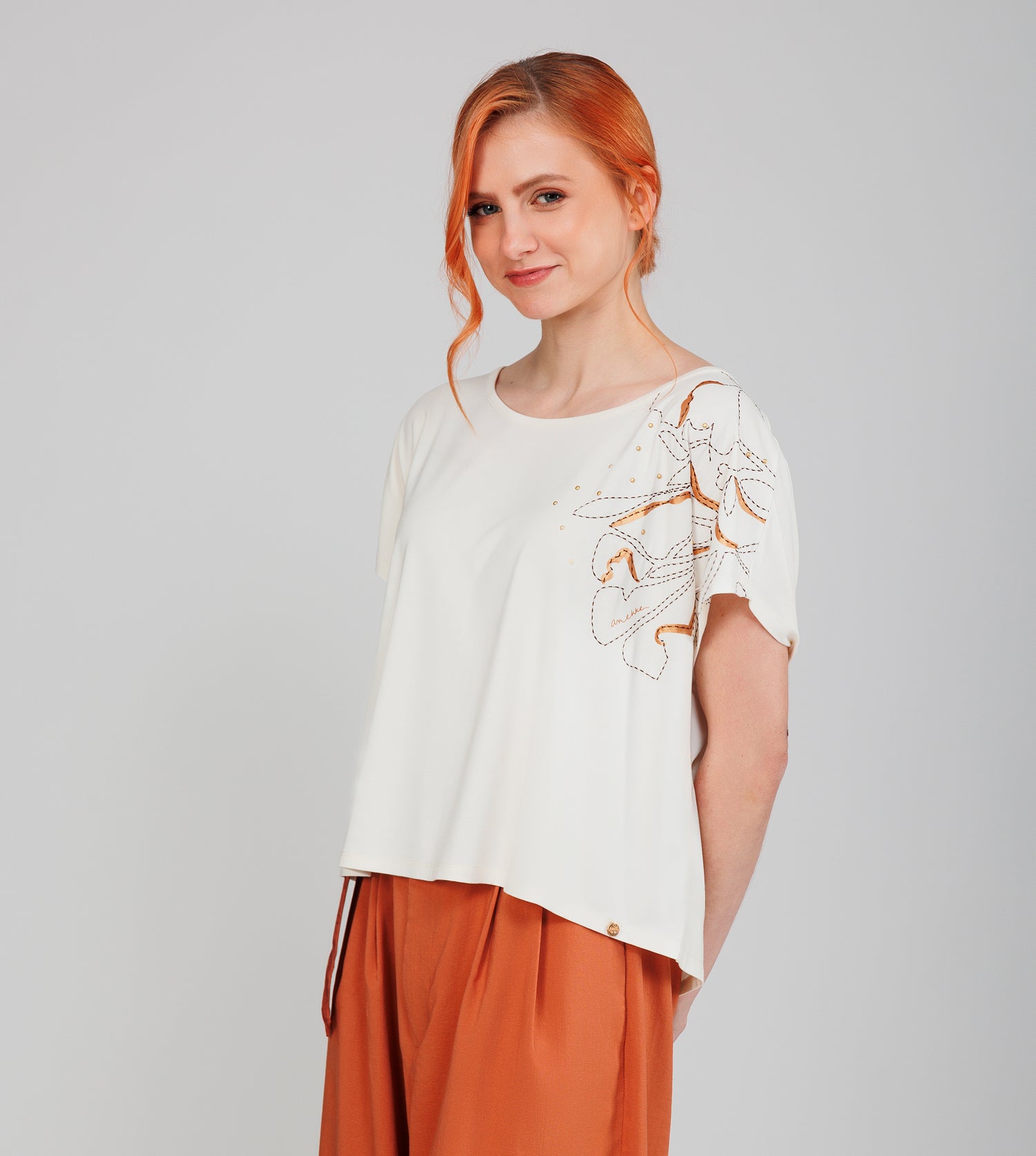 Camiseta beige Anekke