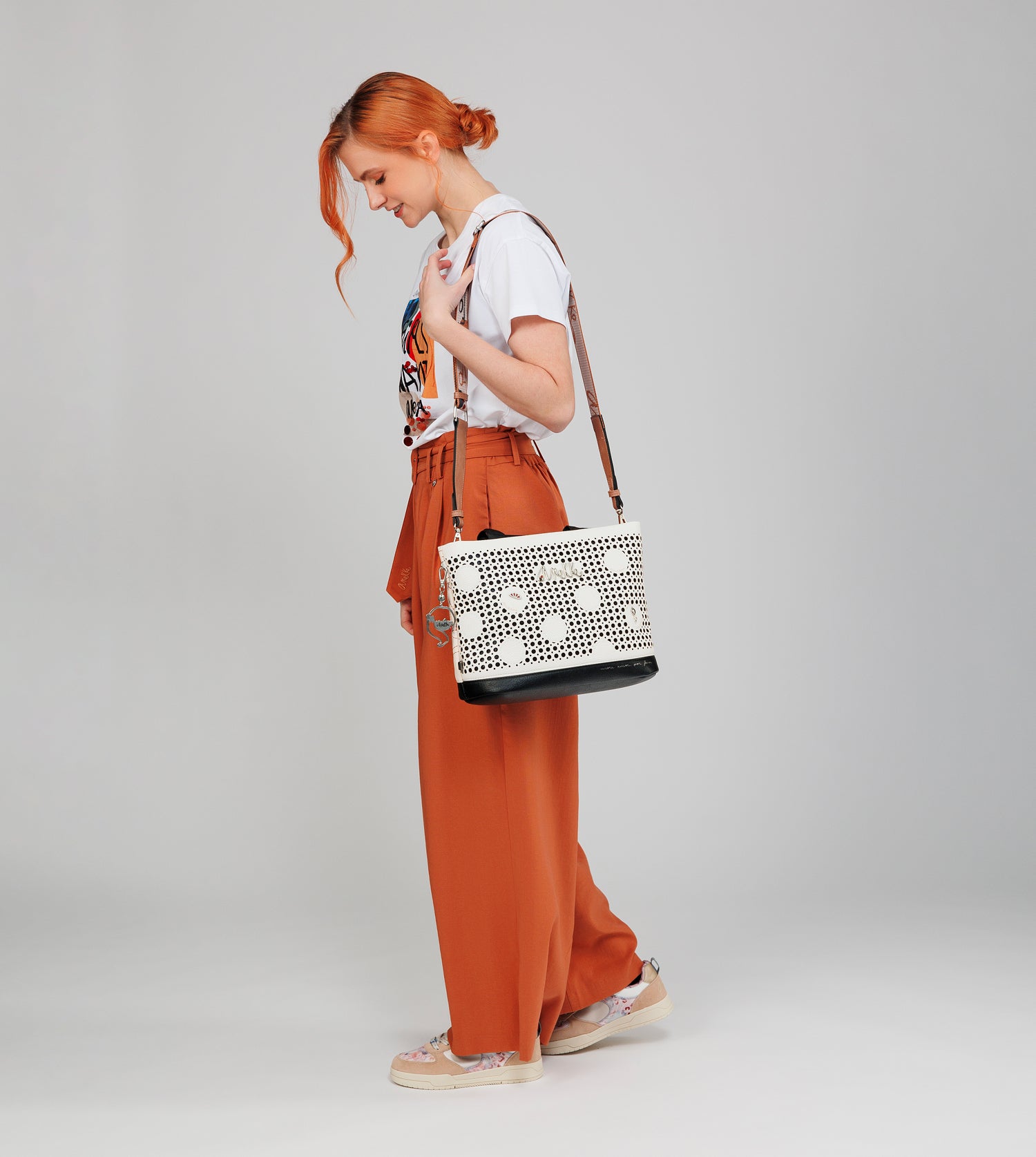 Bolso de mano con bandolera Lunares