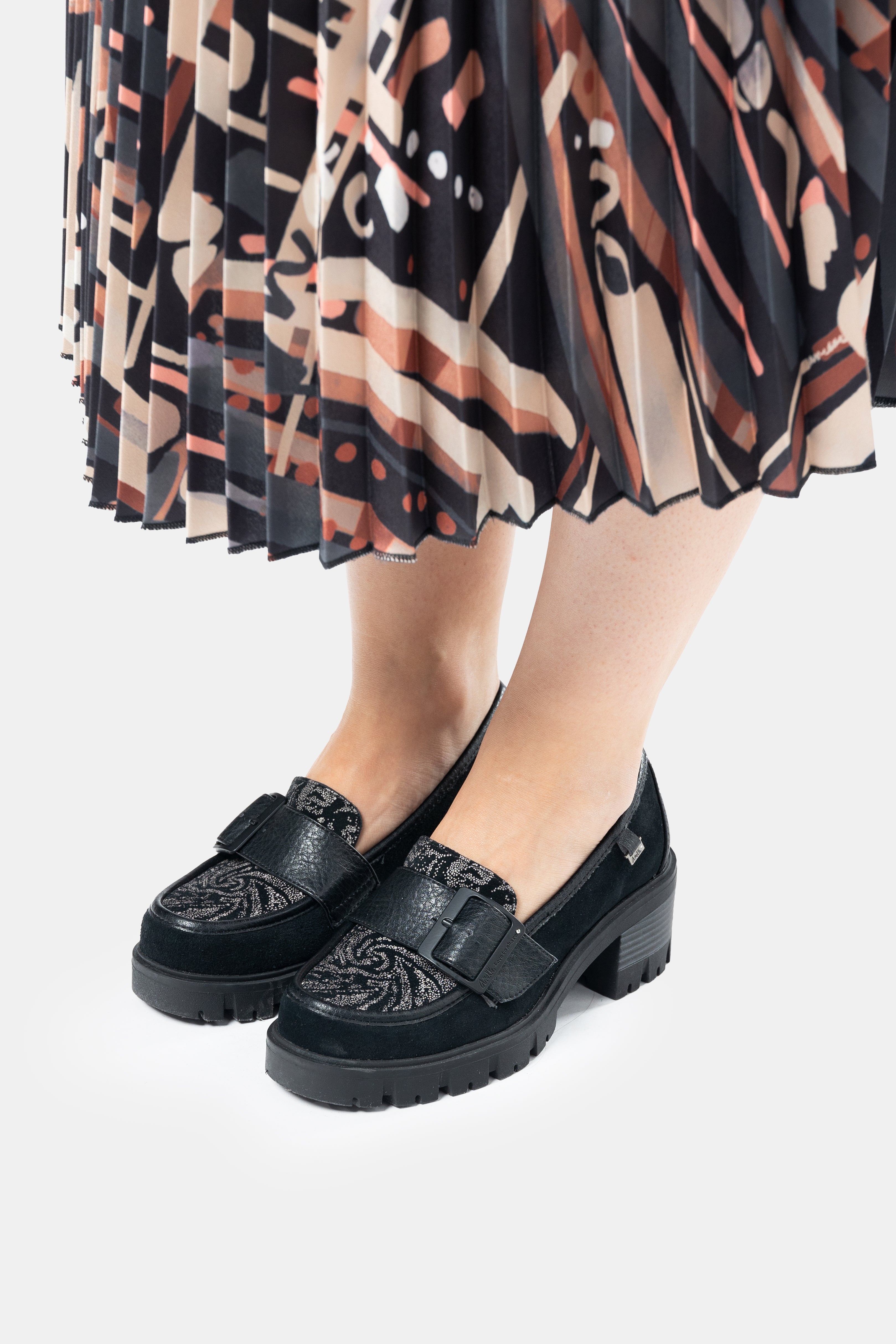 Mocasines negros