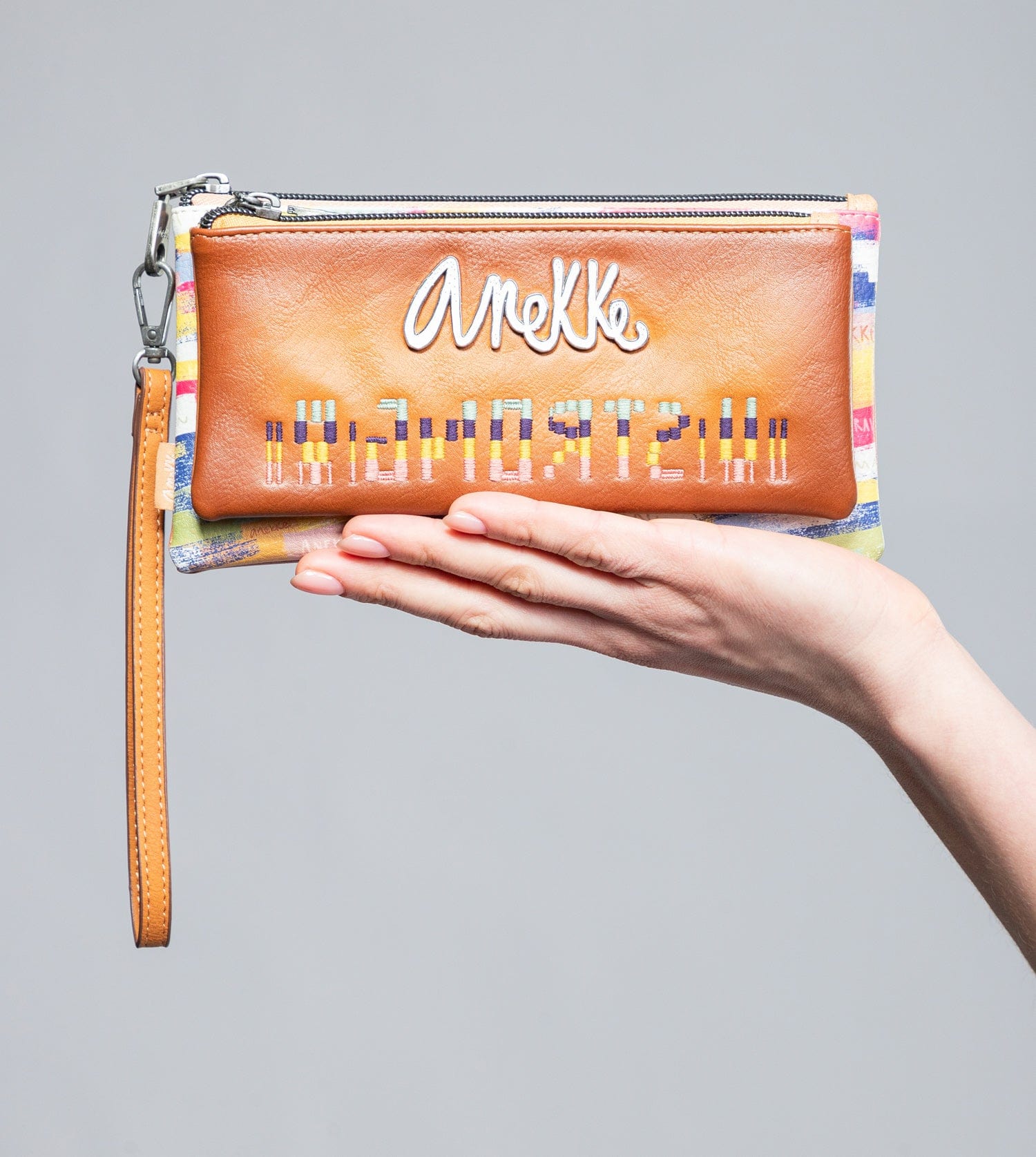 Billetero y bolso de mano Magic Souls