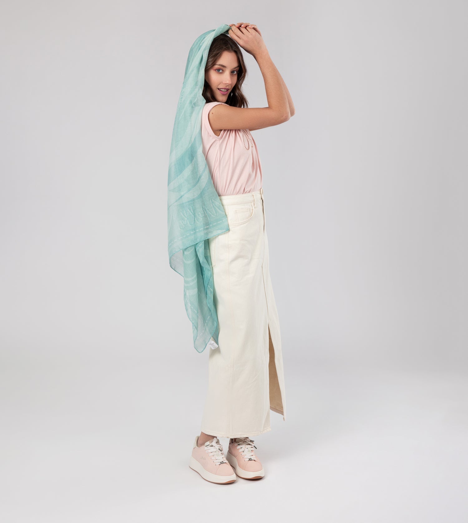 Pañuelo verde Peace & Love