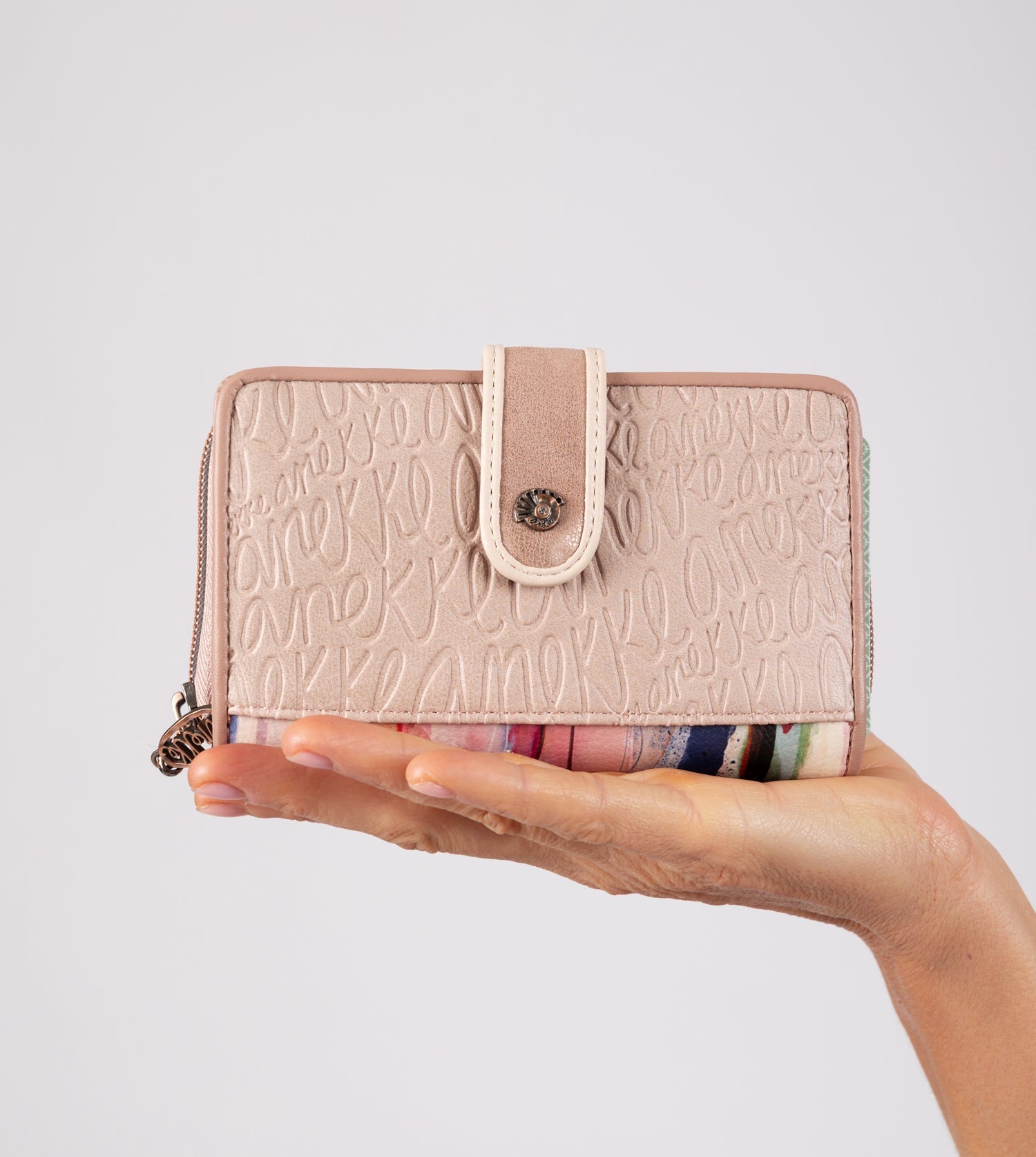 Billetero RFID mediano Nude Studio