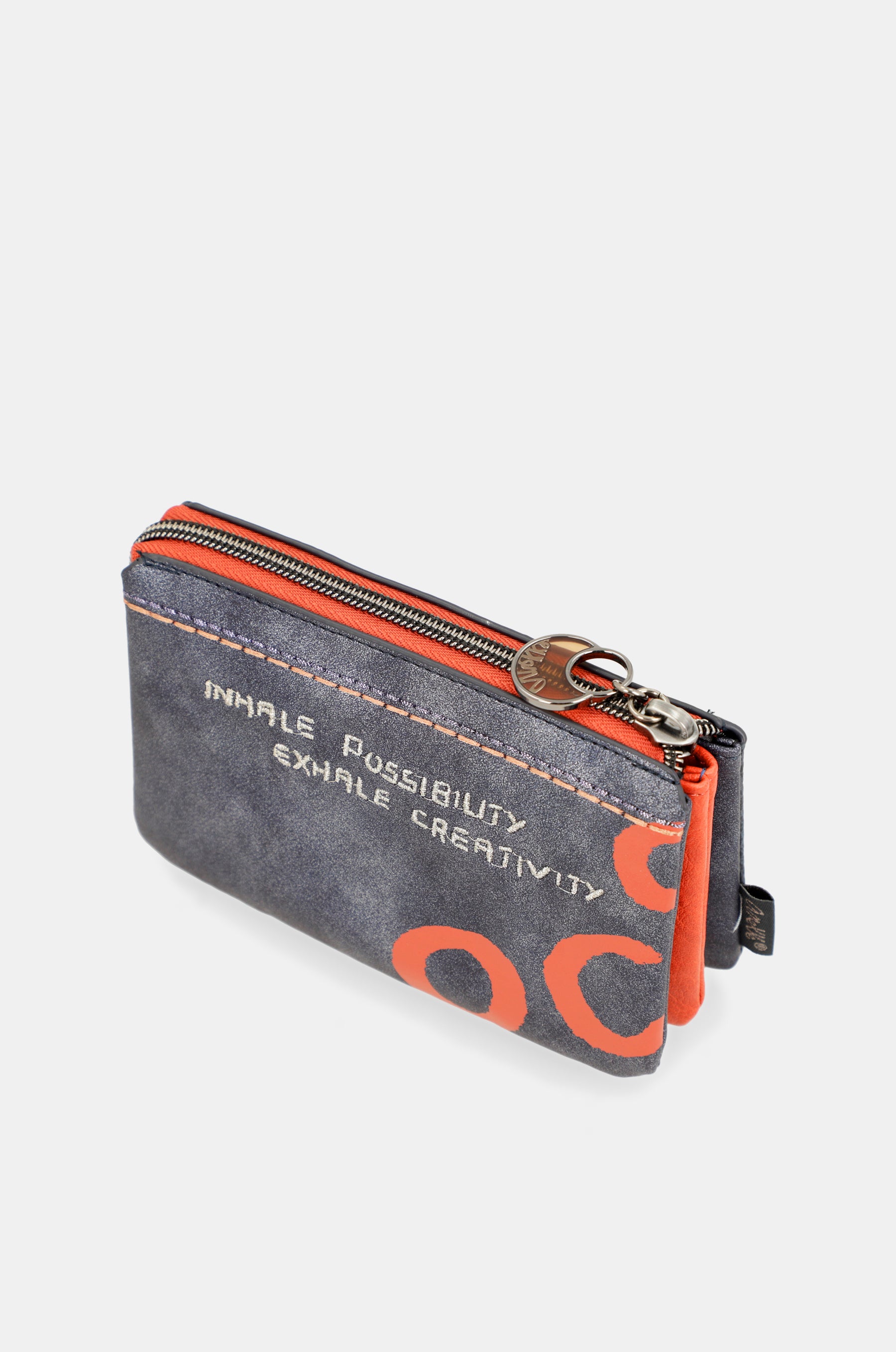 Monedero triple Nagare