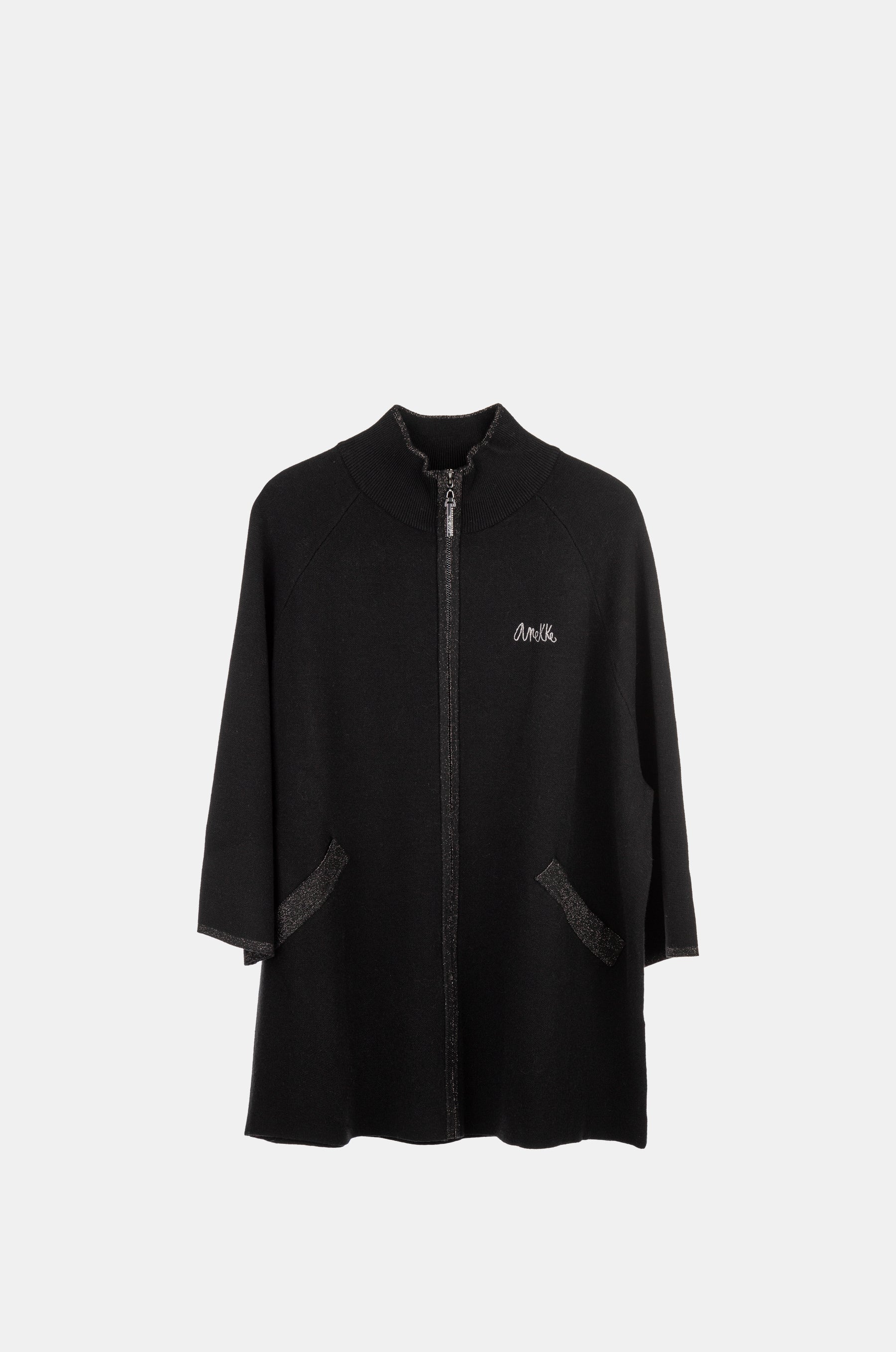 Chaqueta negra Anekke