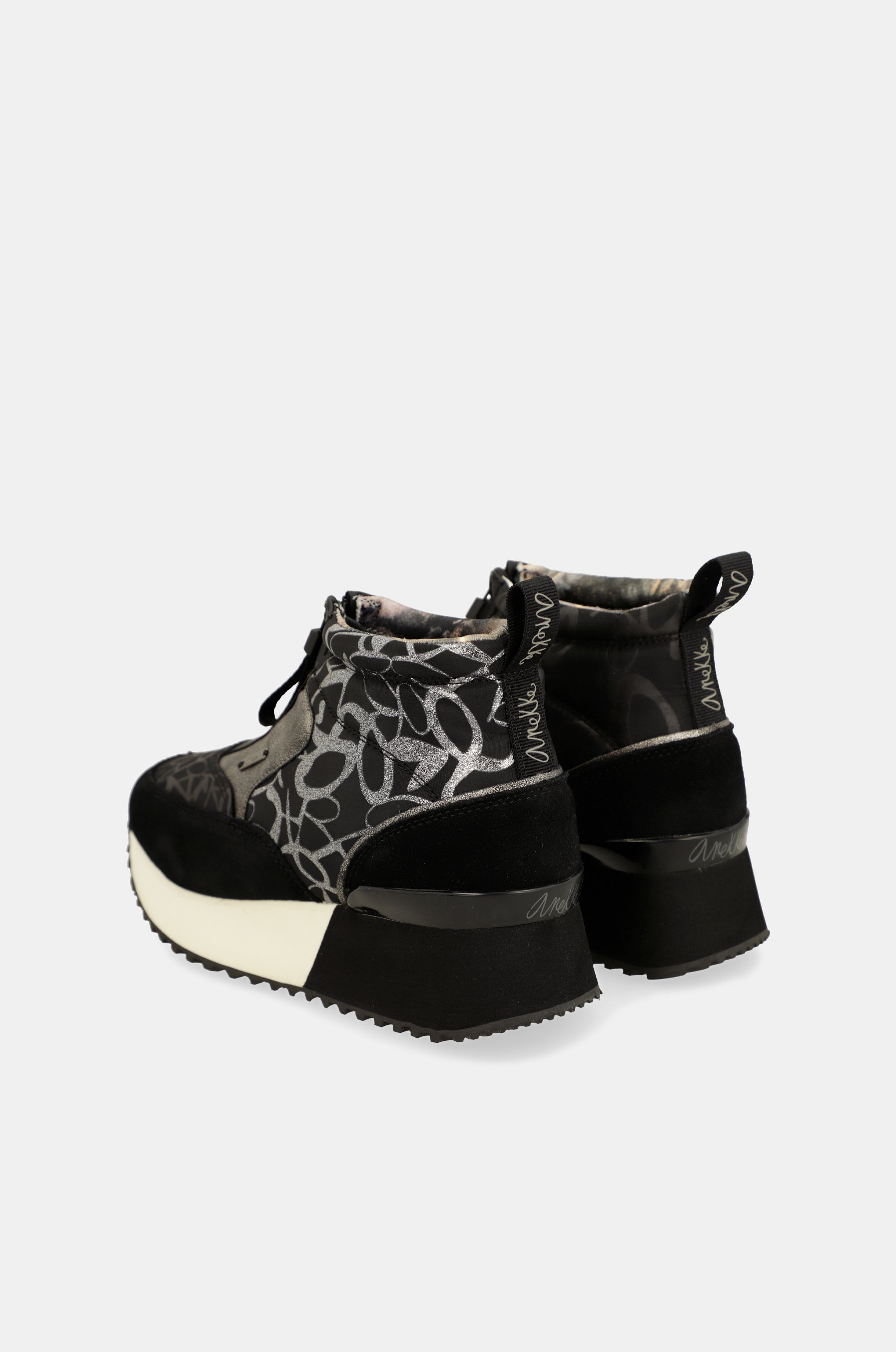 Botín deportivo negro Trendy
