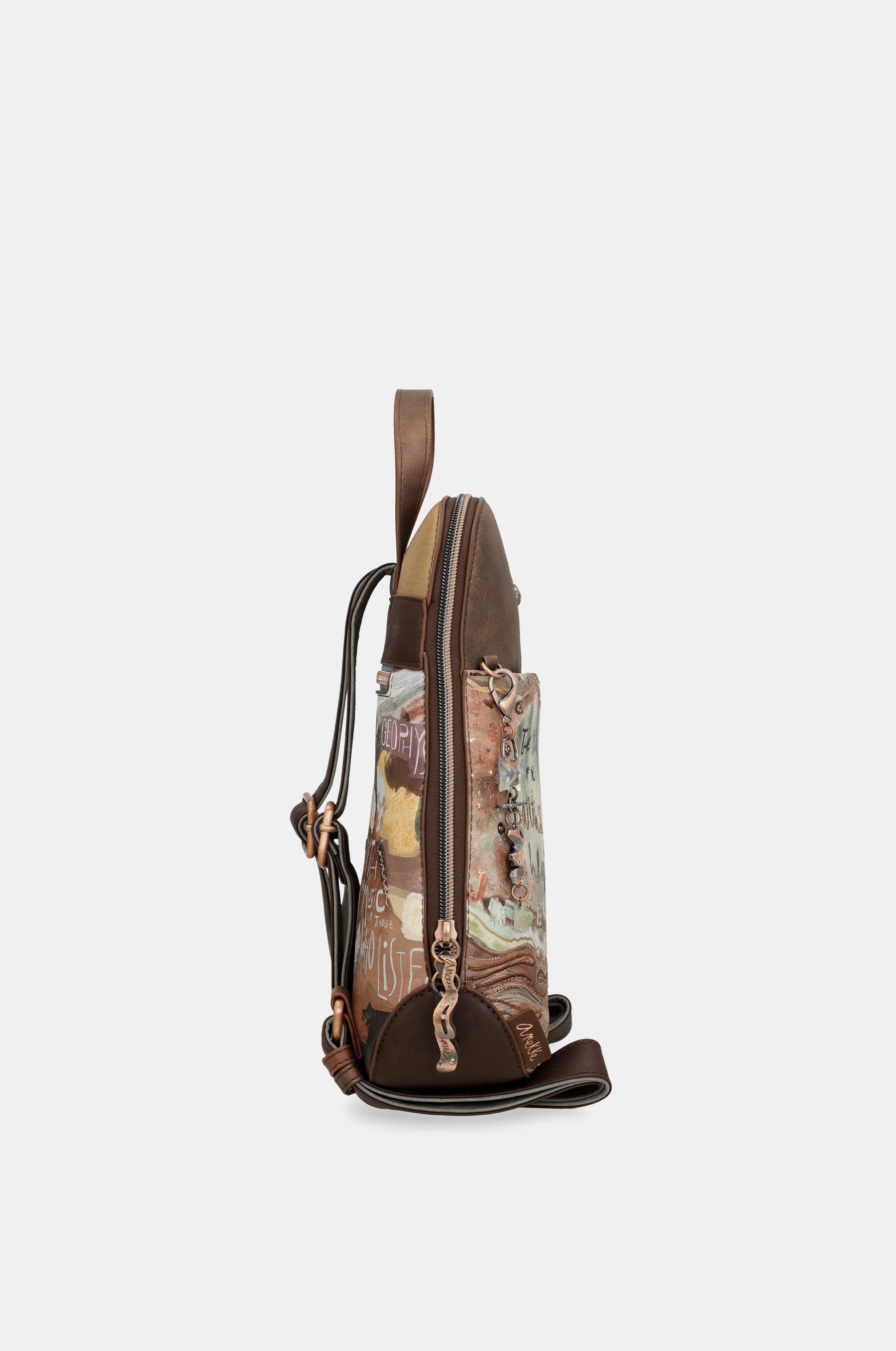 Mochila de paseo mediana Core