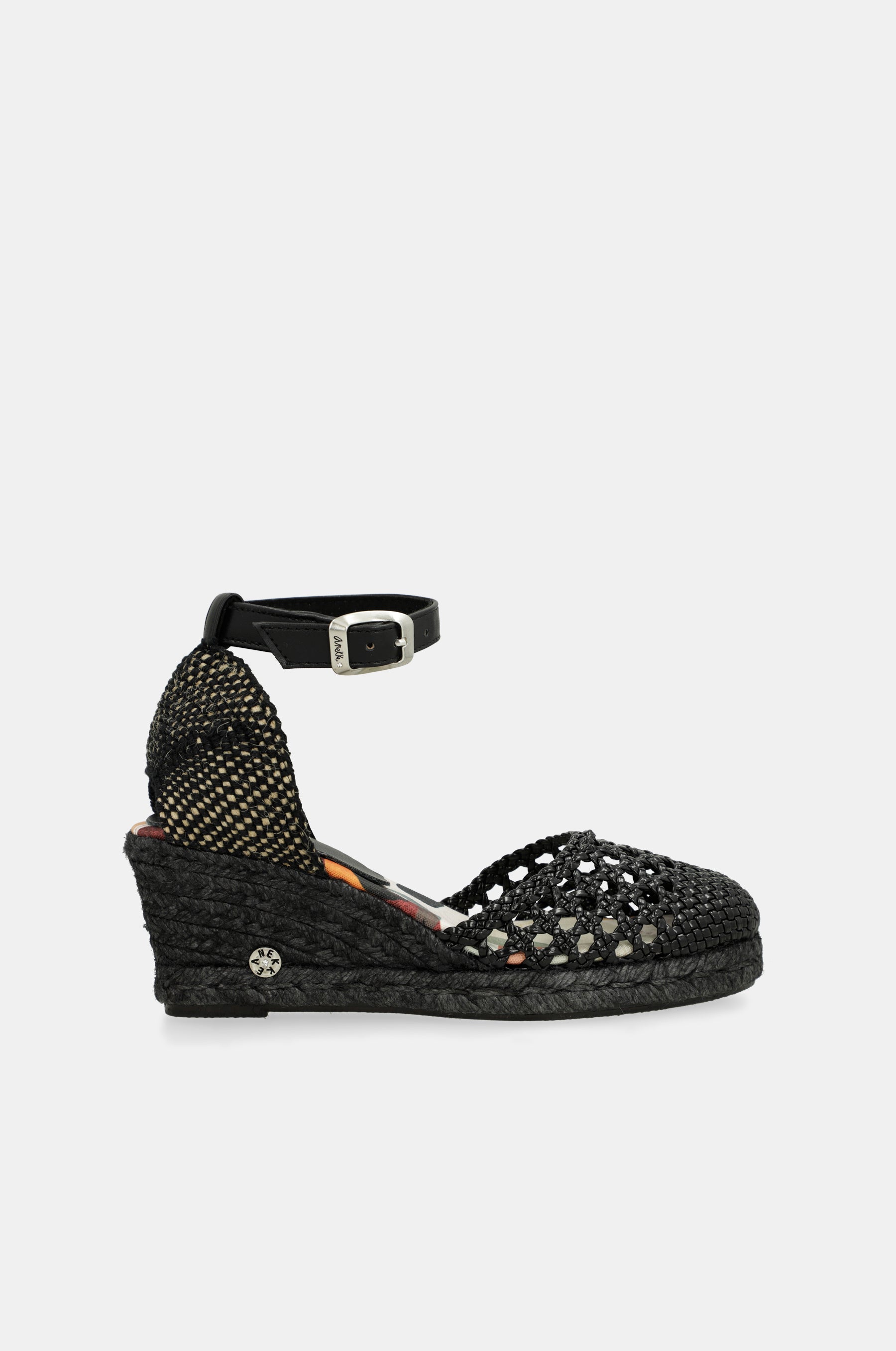Sandalias de cuña negras Alma