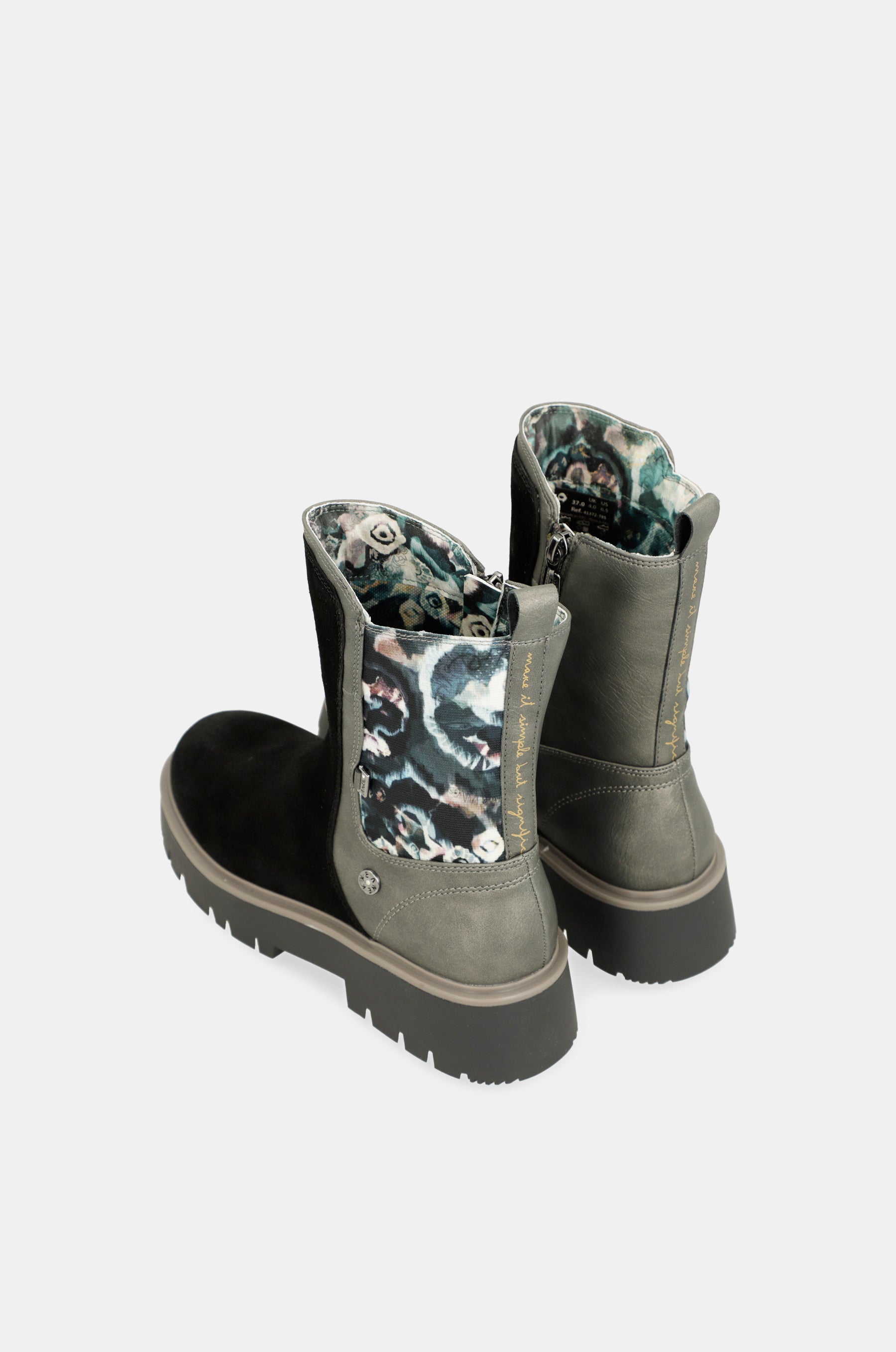 Botas negras Manifesto