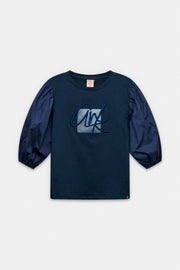 Camiseta con manga abullonada azul marino