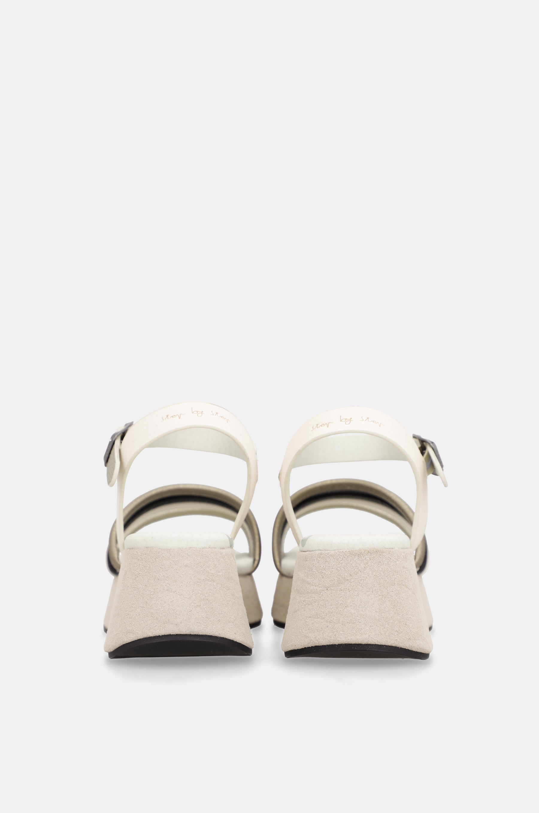 Sandalias con plataforma beige