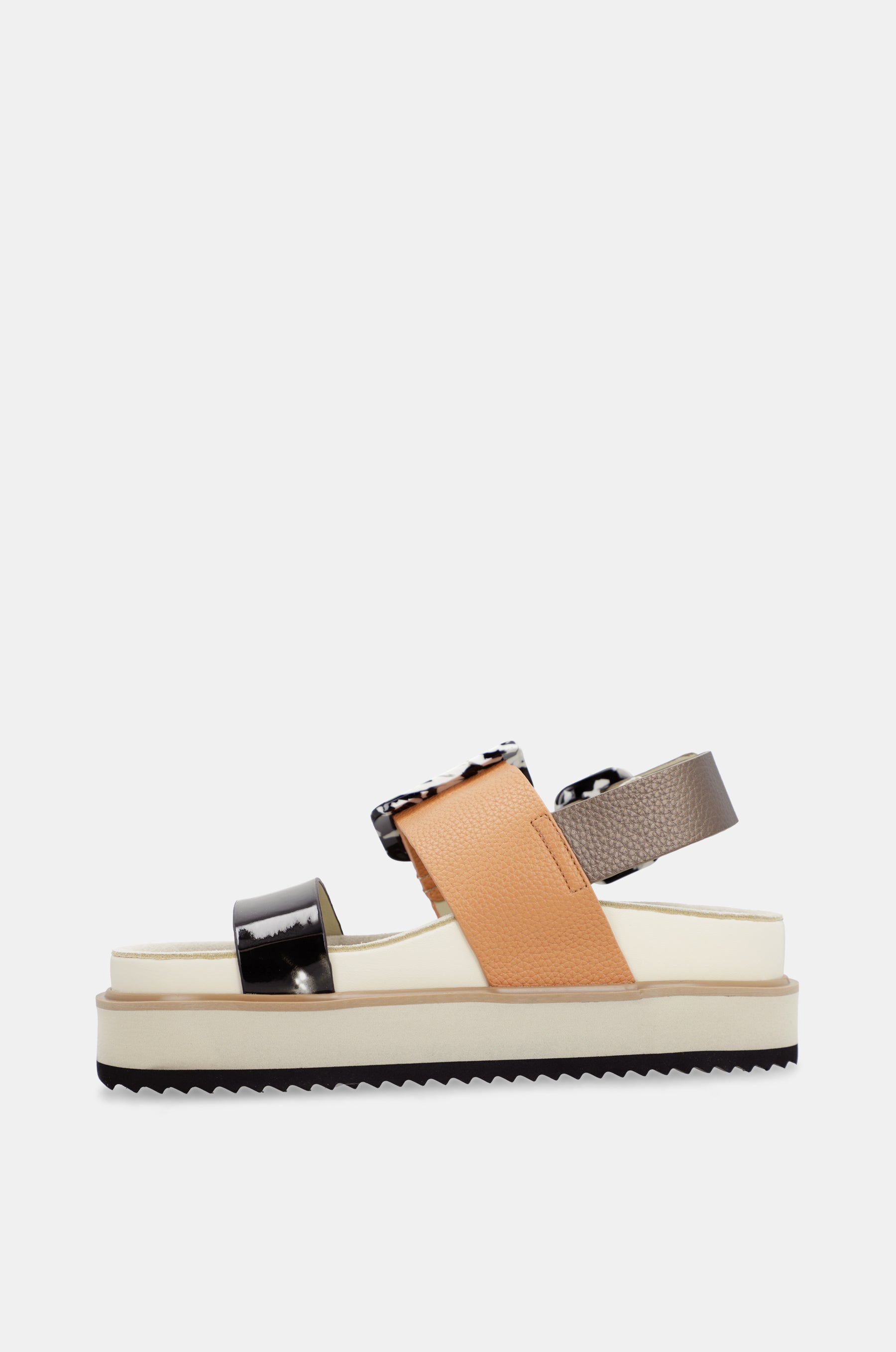 Sandalias plataforma naranjas y negras