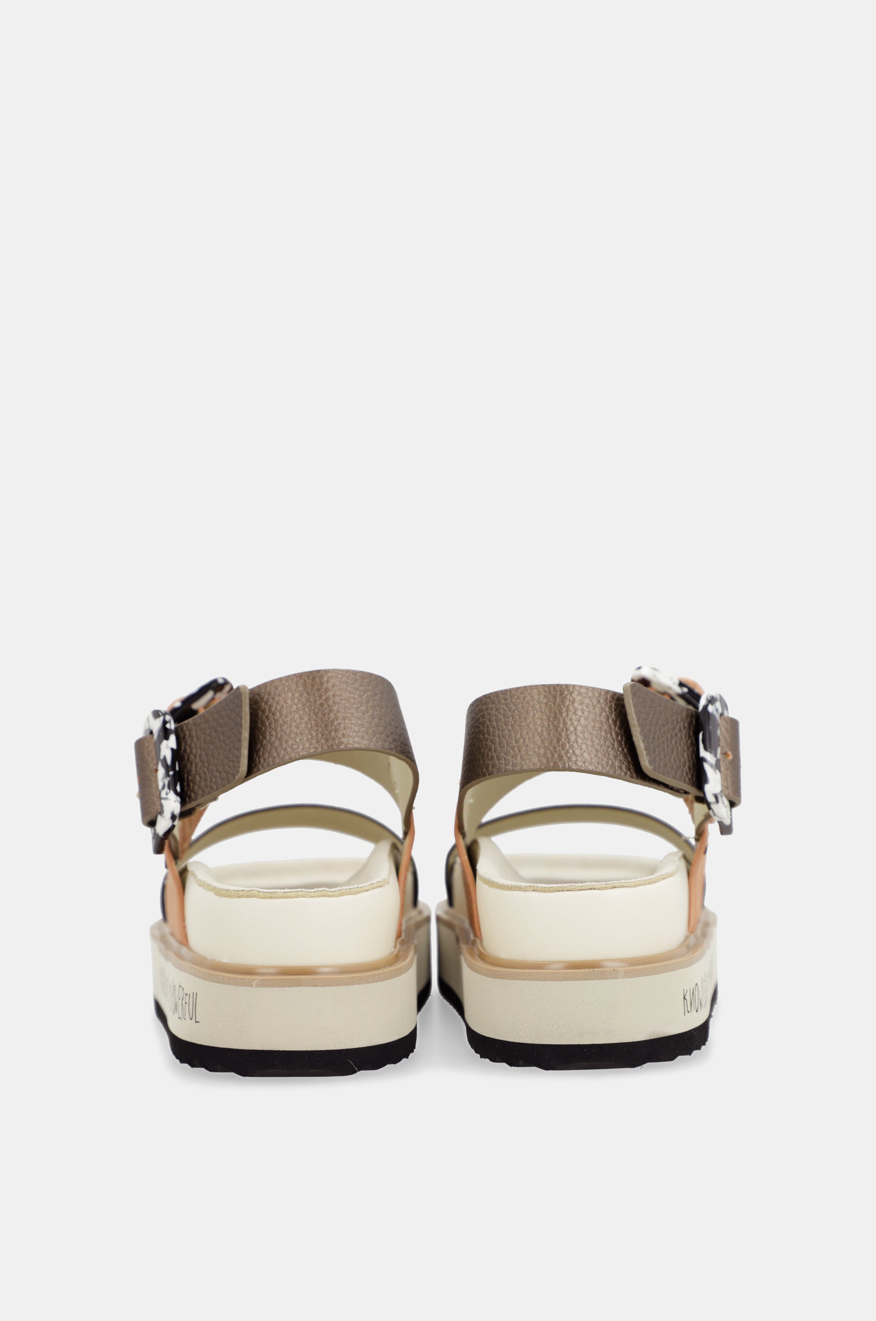 Sandalias plataforma naranjas y negras