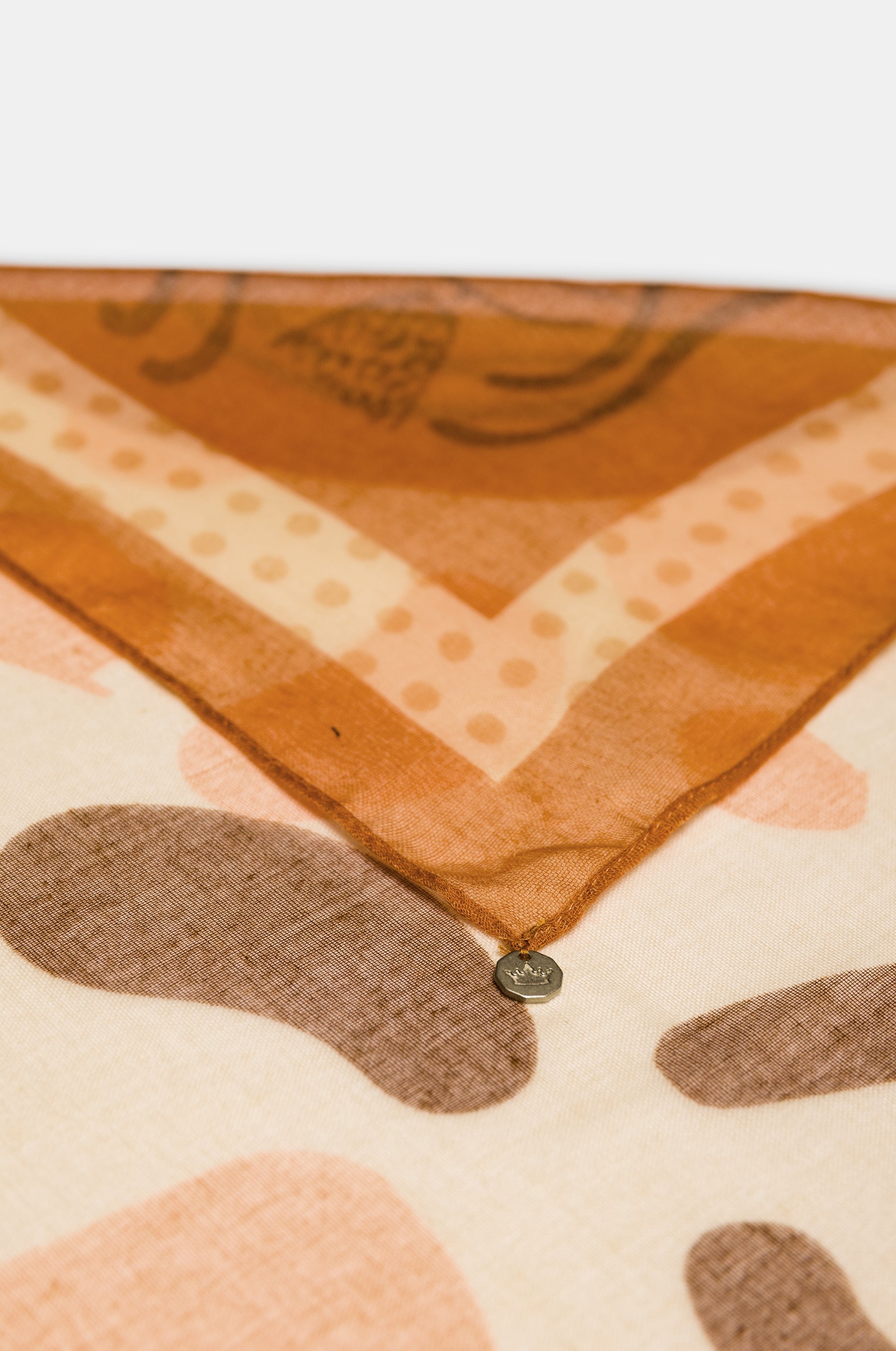 Pañuelo estampado Gaia