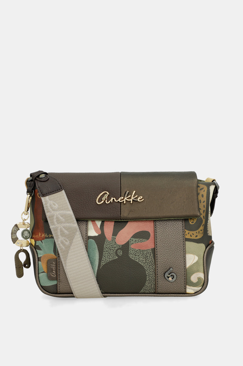 Bandolera con solapa estampada Amphora