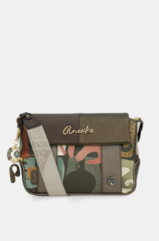 Bandolera con solapa estampada Amphora